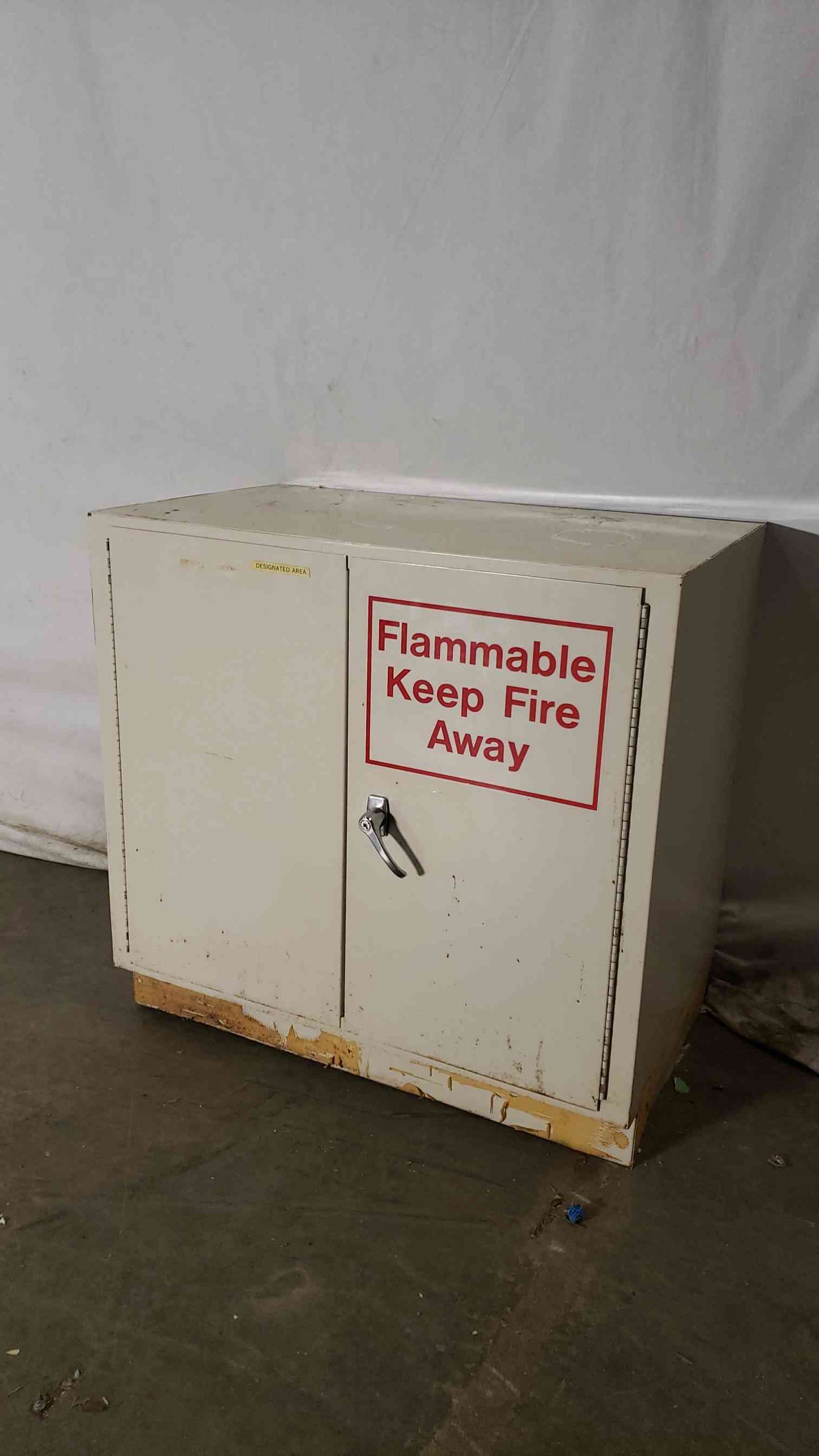 36x21x35 Flammable Cabinet(100255)