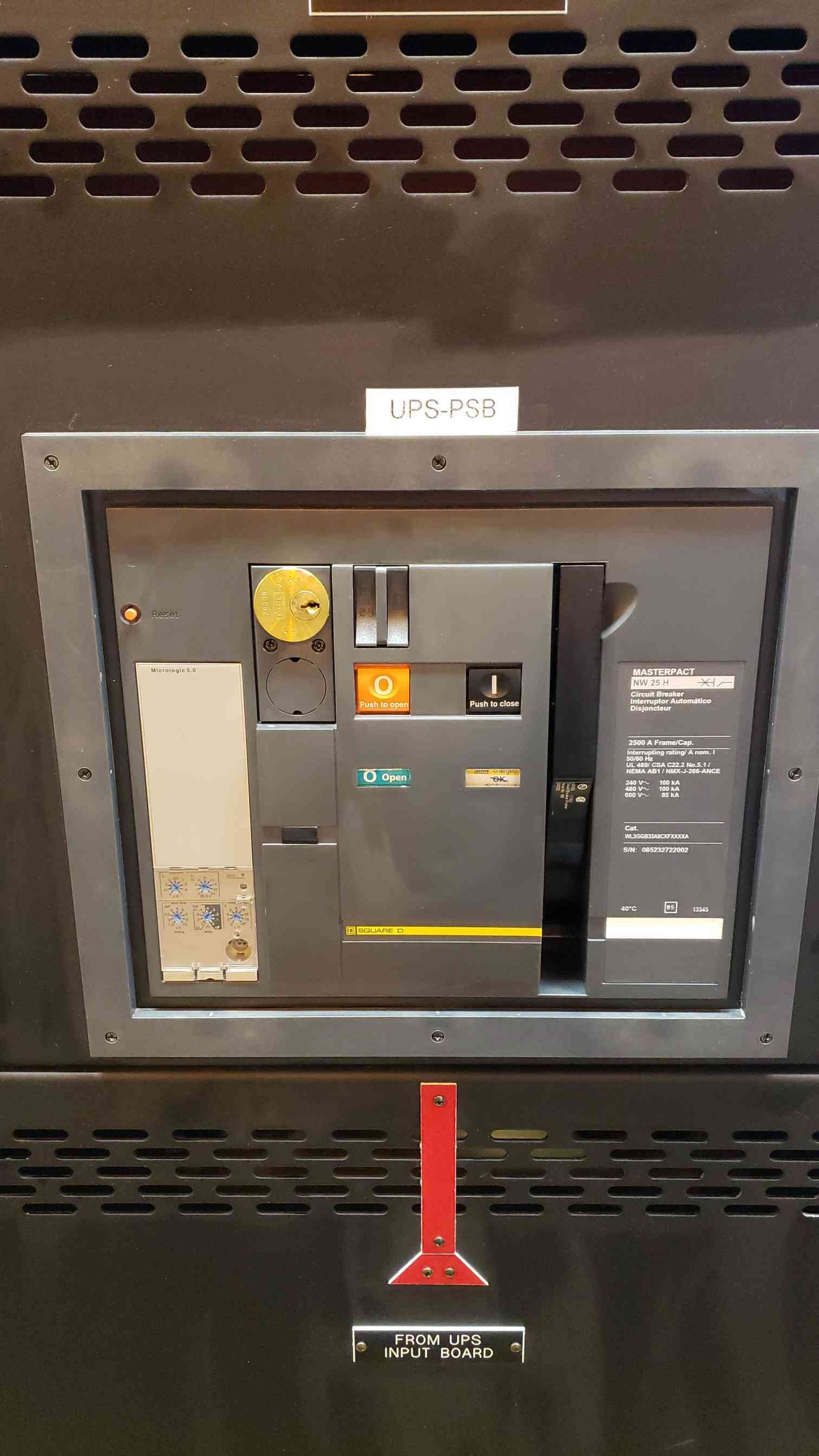 2500A APC Square D Dual Main Breaker Switchgear 2x NW25H WL3GGB33A9CXBXXXXA (100690)(100690)