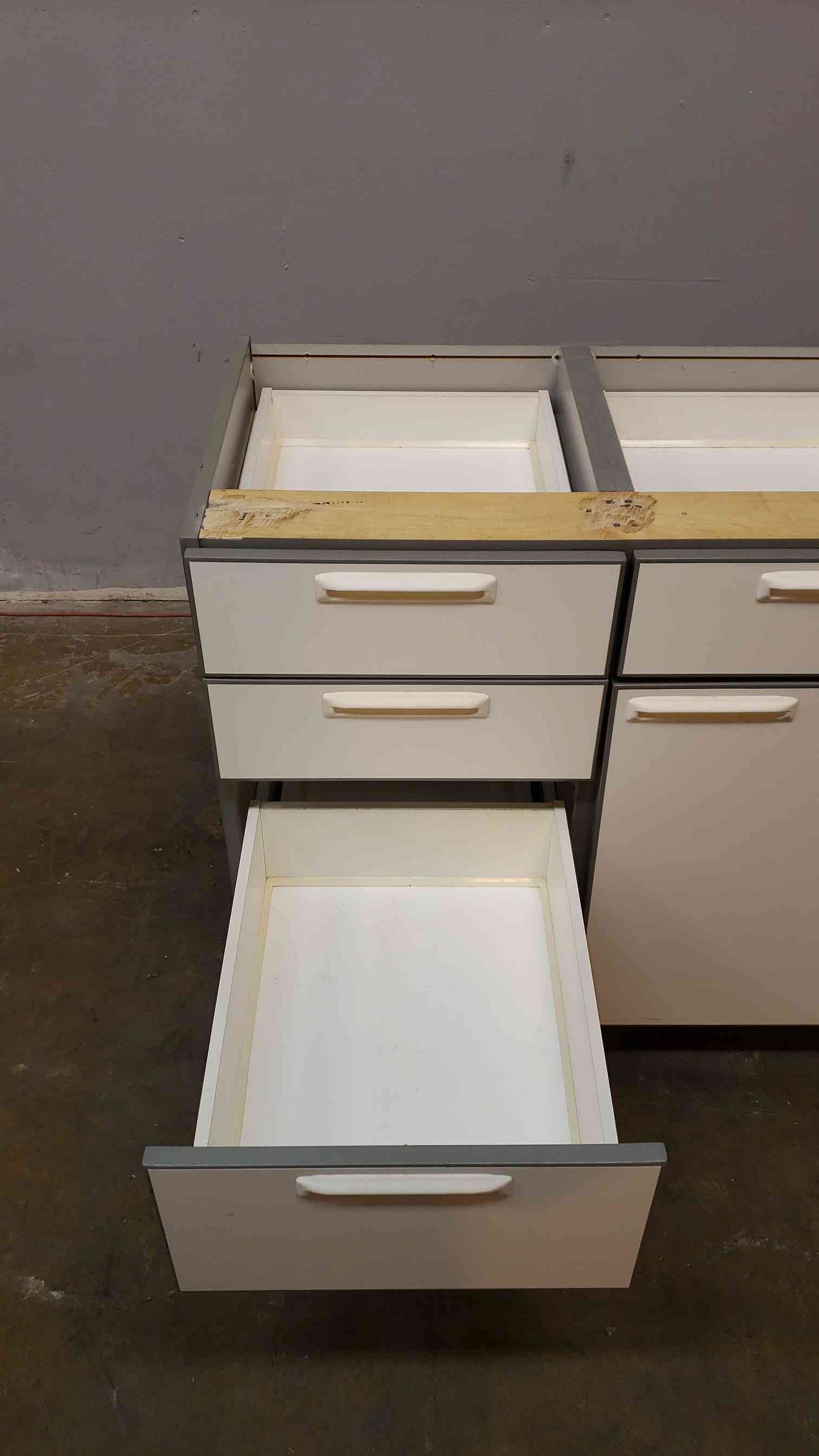 3' Recessed Wooden Casework W/ 5 Drawers 1 Door(Q16652)