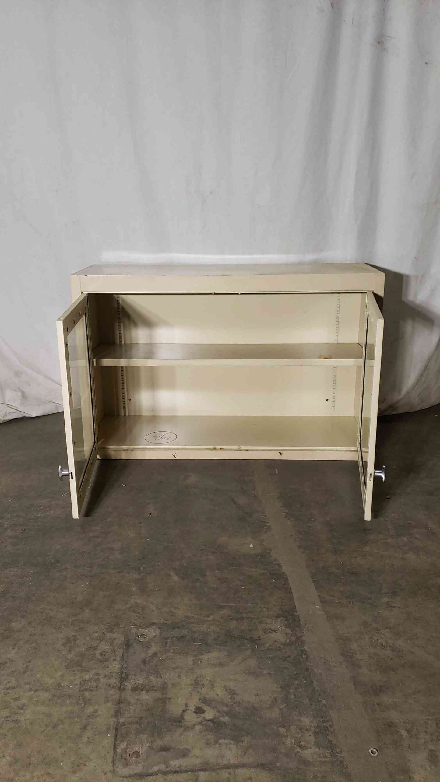 47x16x30 Overhead Cabinet W/ Knobs(100096)