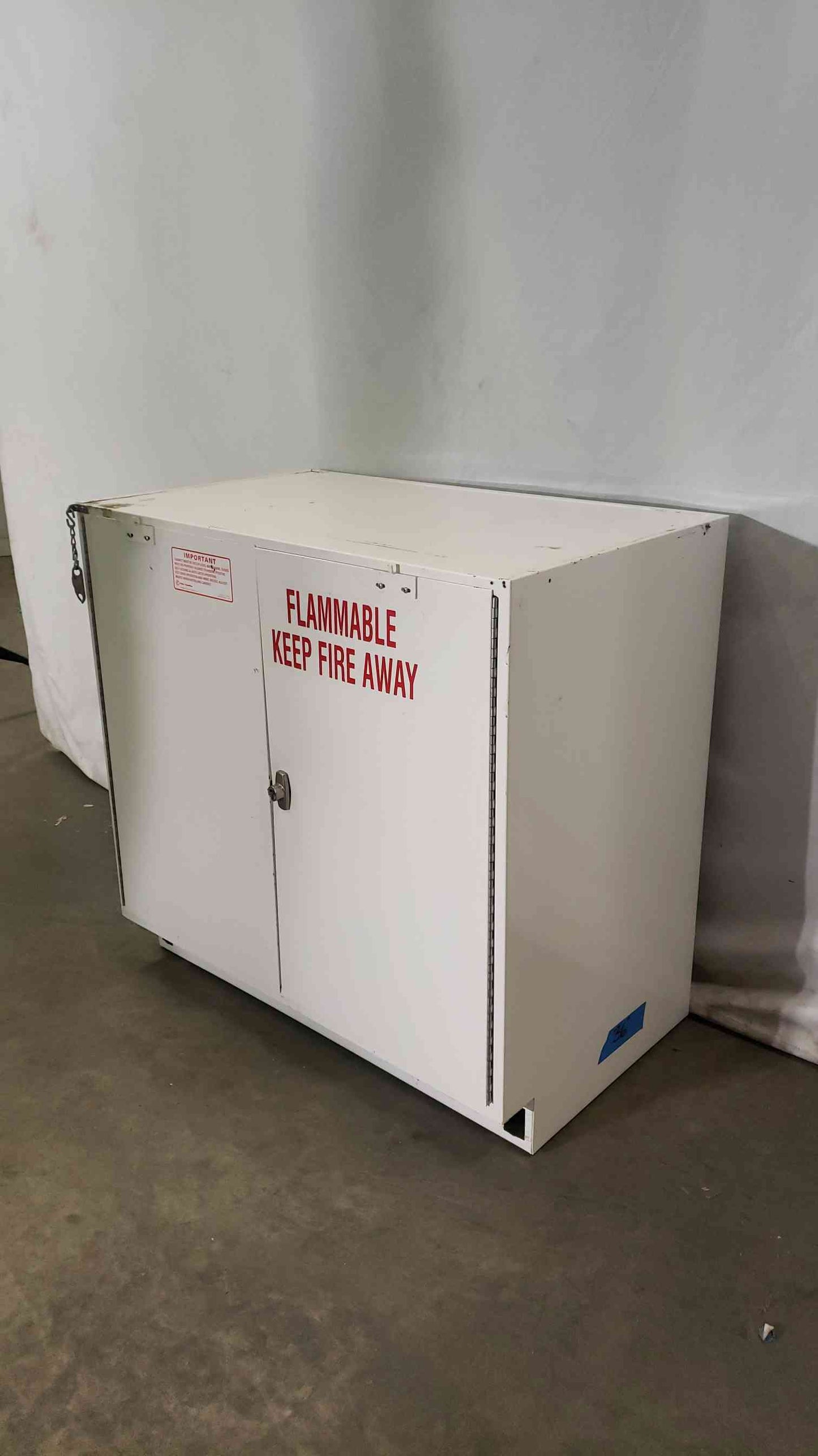 36x22x35 Flammable Cabinet.(100172)