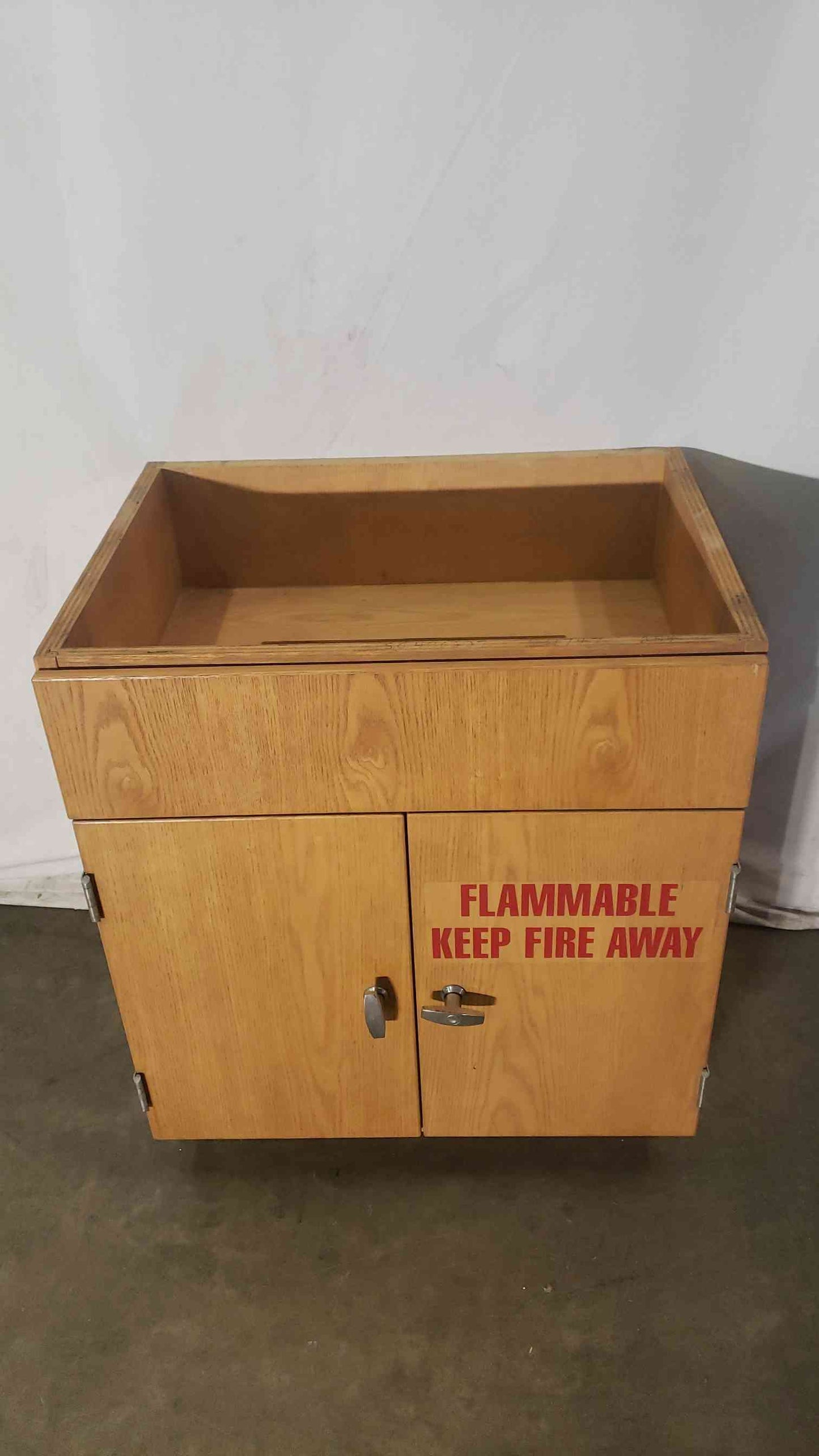 30x23x35 Wooden Flammable Cabinet(100150)