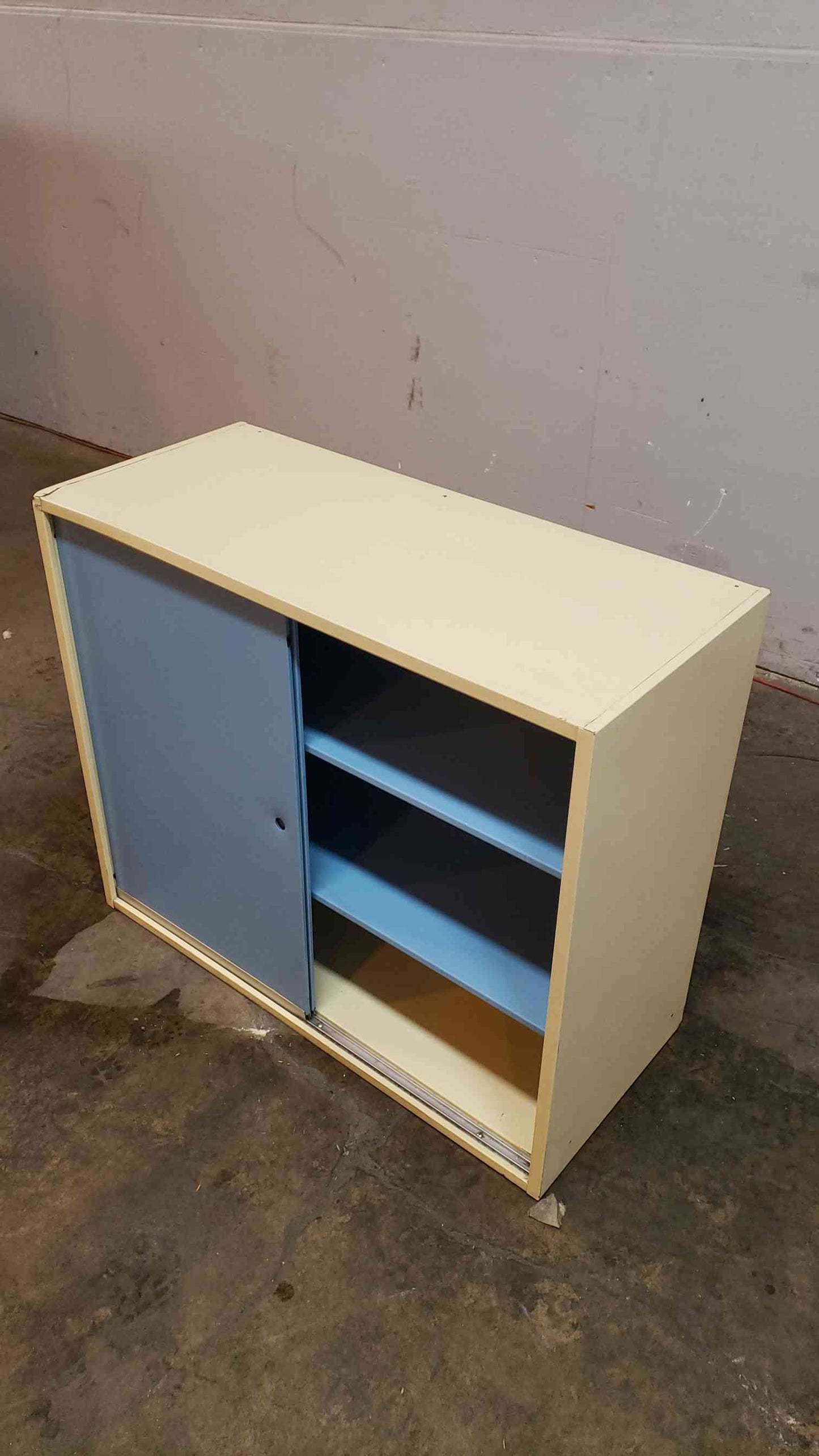 3' Blue and Tan Overhead Lab Casework Cabinet Metal(100996)