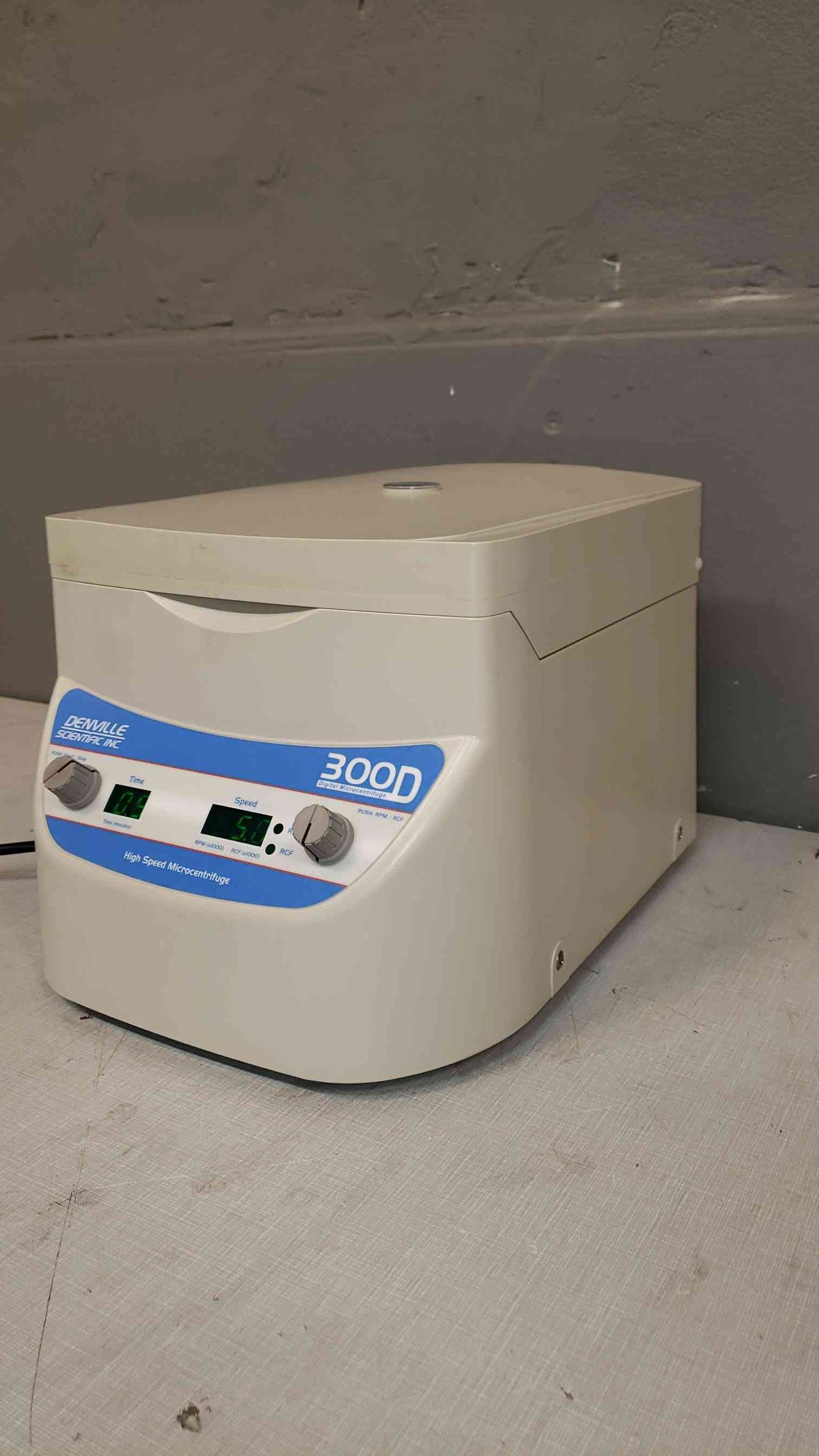 Danville Scientific 300D High Speed Microcentrifuge C0265-24