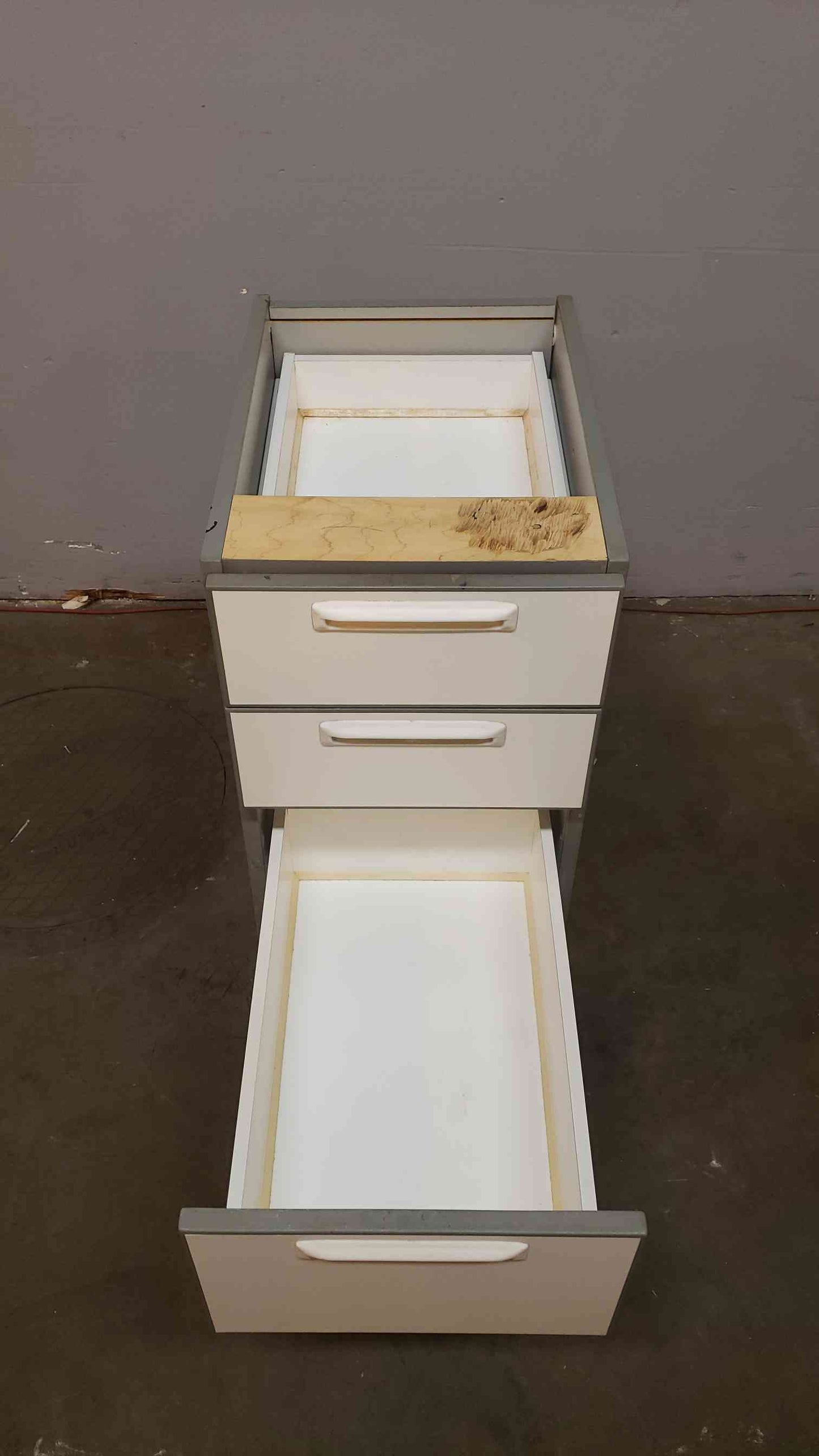 15" Recessed Wooden Casework W/ 4 Drawers(Q16692)