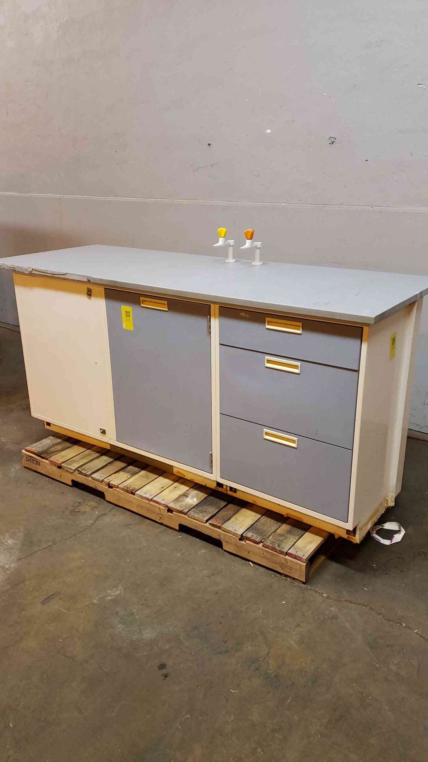 80" Fisher Hamilton Base W/ Gray Countertop (SKU: 2929AA)(2929AA)