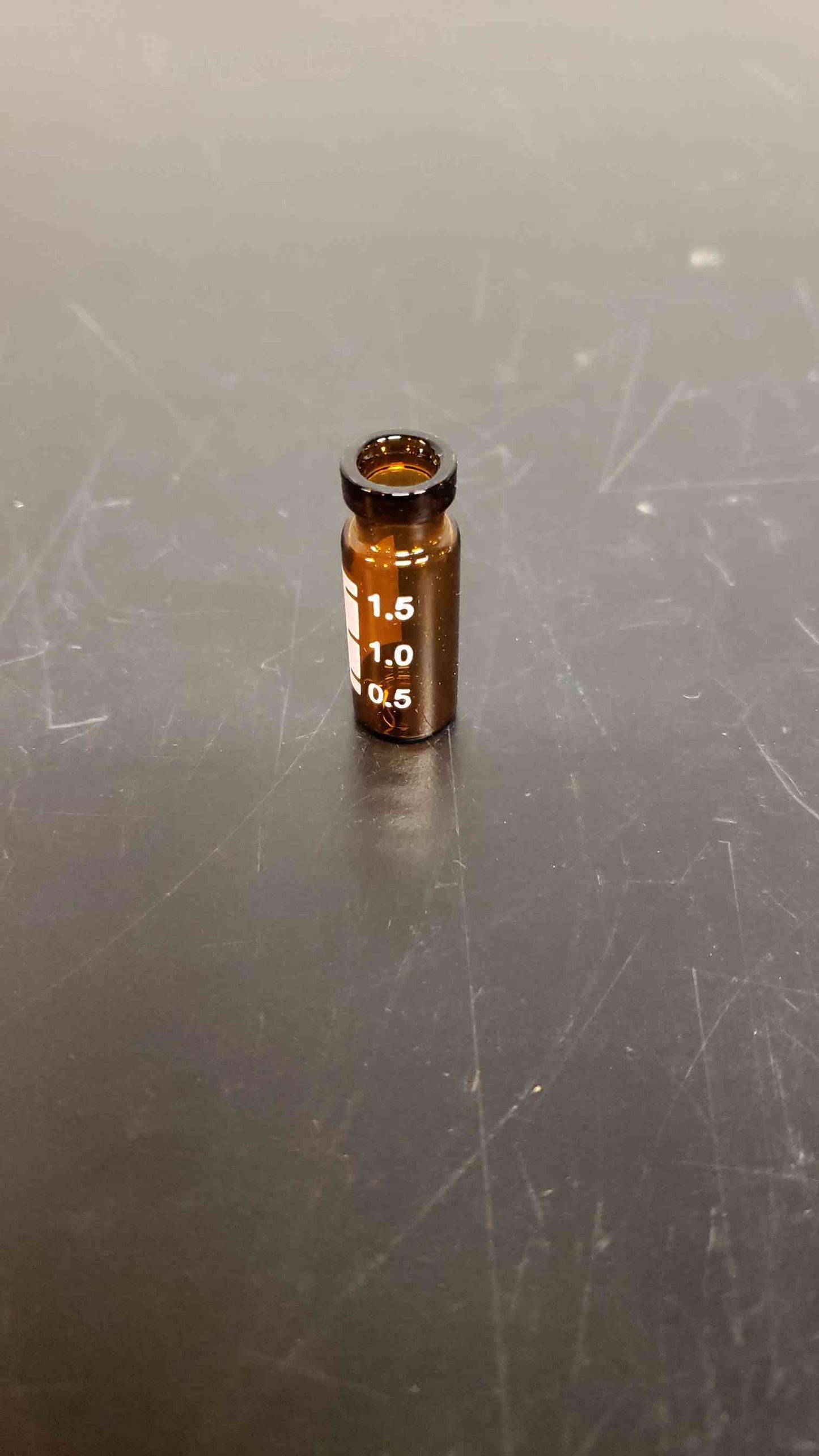 Lot of 1800 2mL Amber LOV White Grad 3211LE-1232A (SKU: 4874AA)
