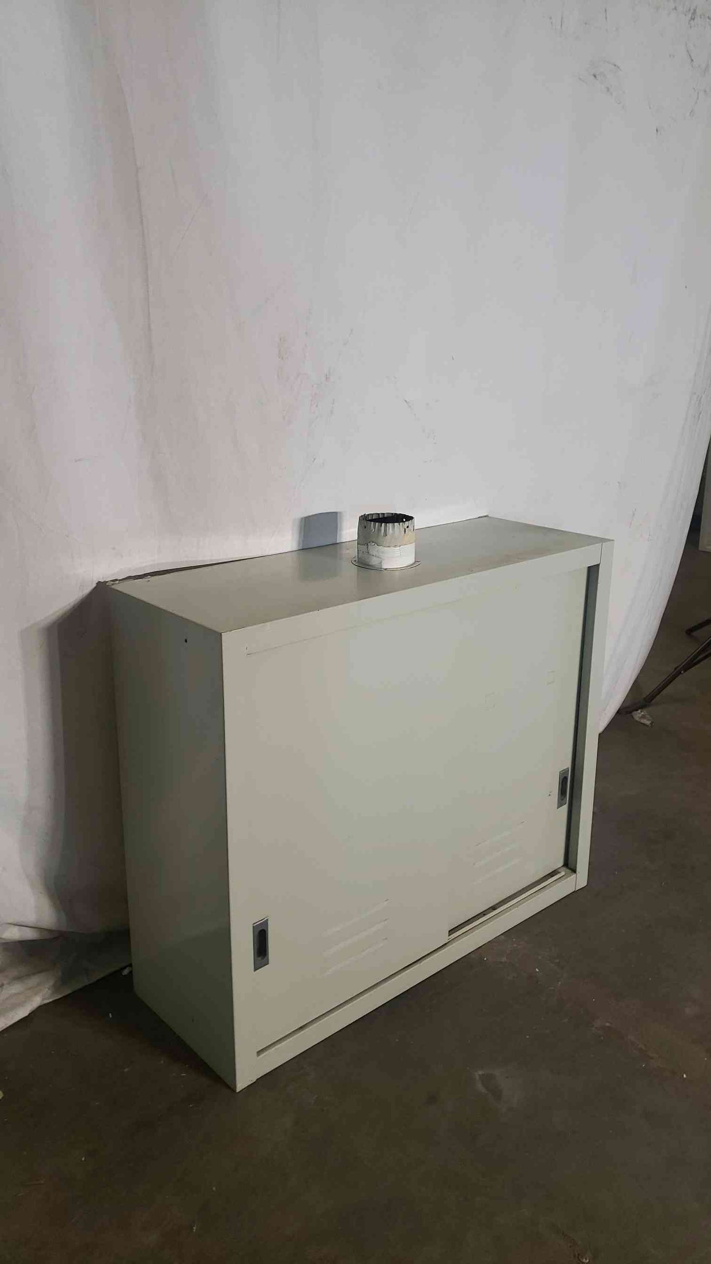 35" Overhead Cabinet W/ Exhaust(100052)