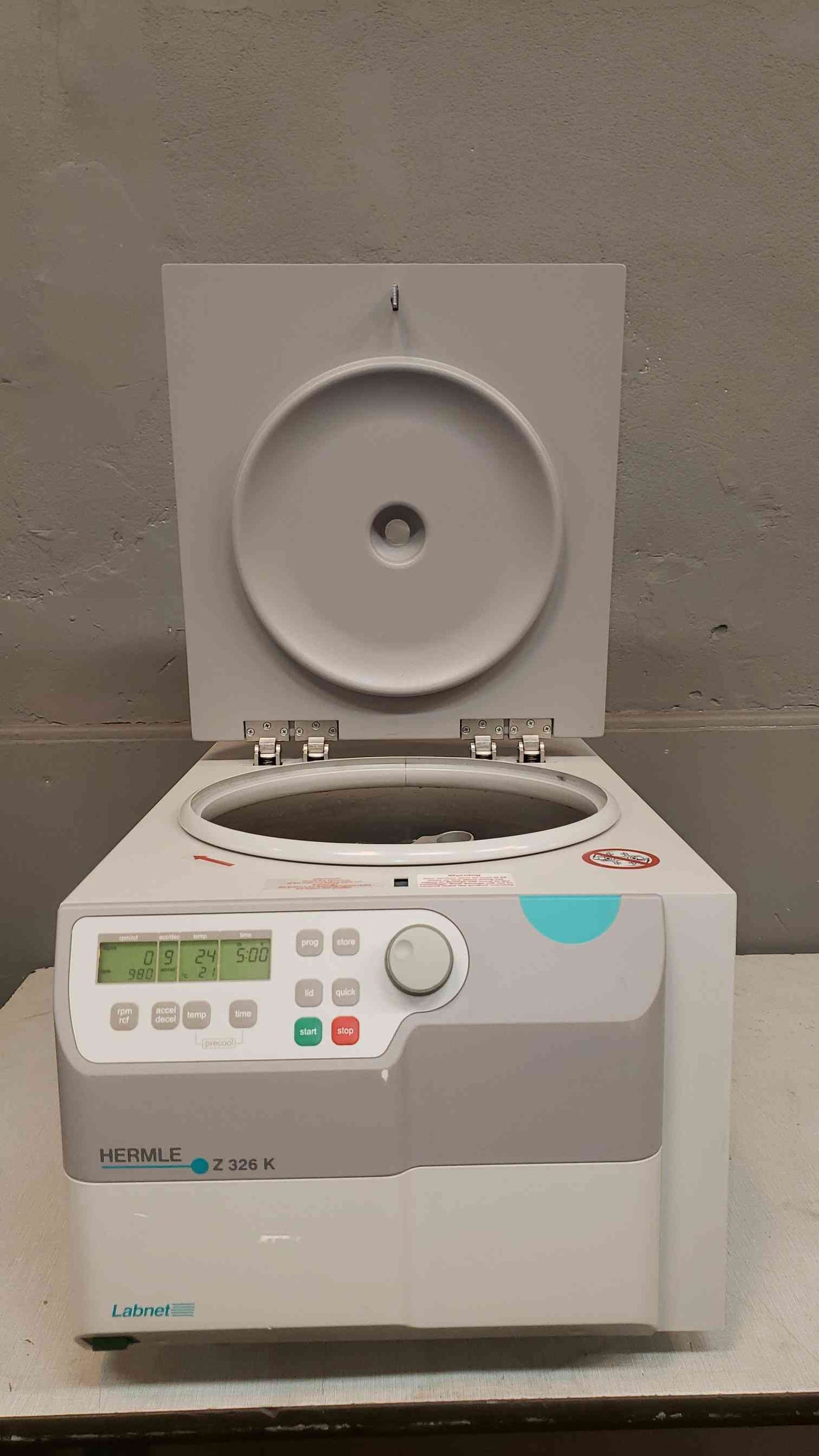 Labnet Hermile Ladner Z326K Refrigerated Cetrifuge