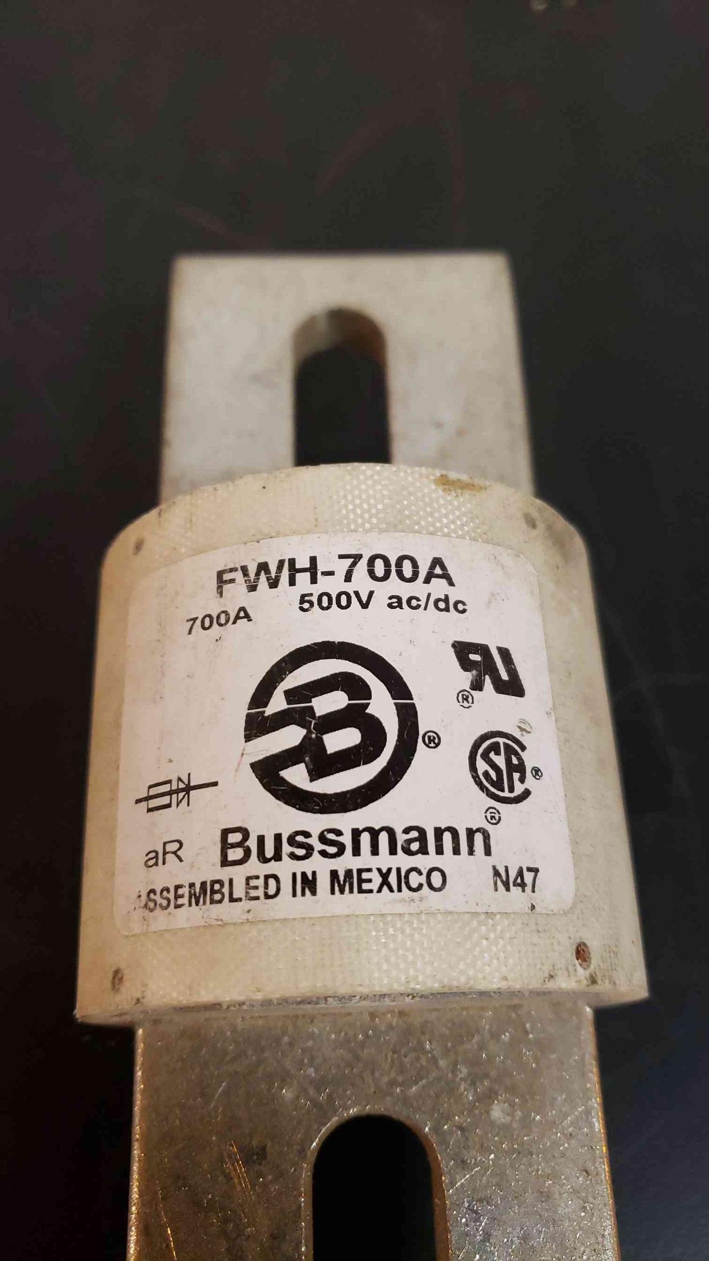 BUSSMANN 700A Fuse FWH-700A (SKU: 2889AA)(2889AA)