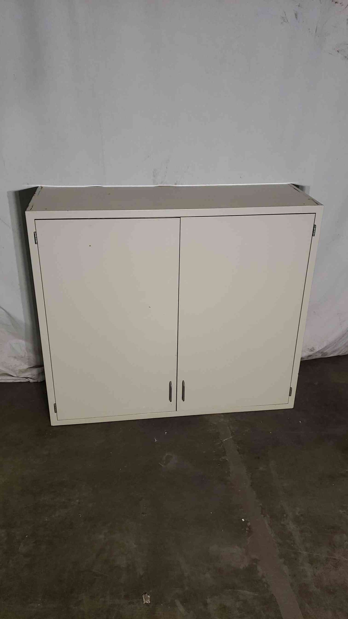 48" Jamestown Overhead Cabinet(100034)