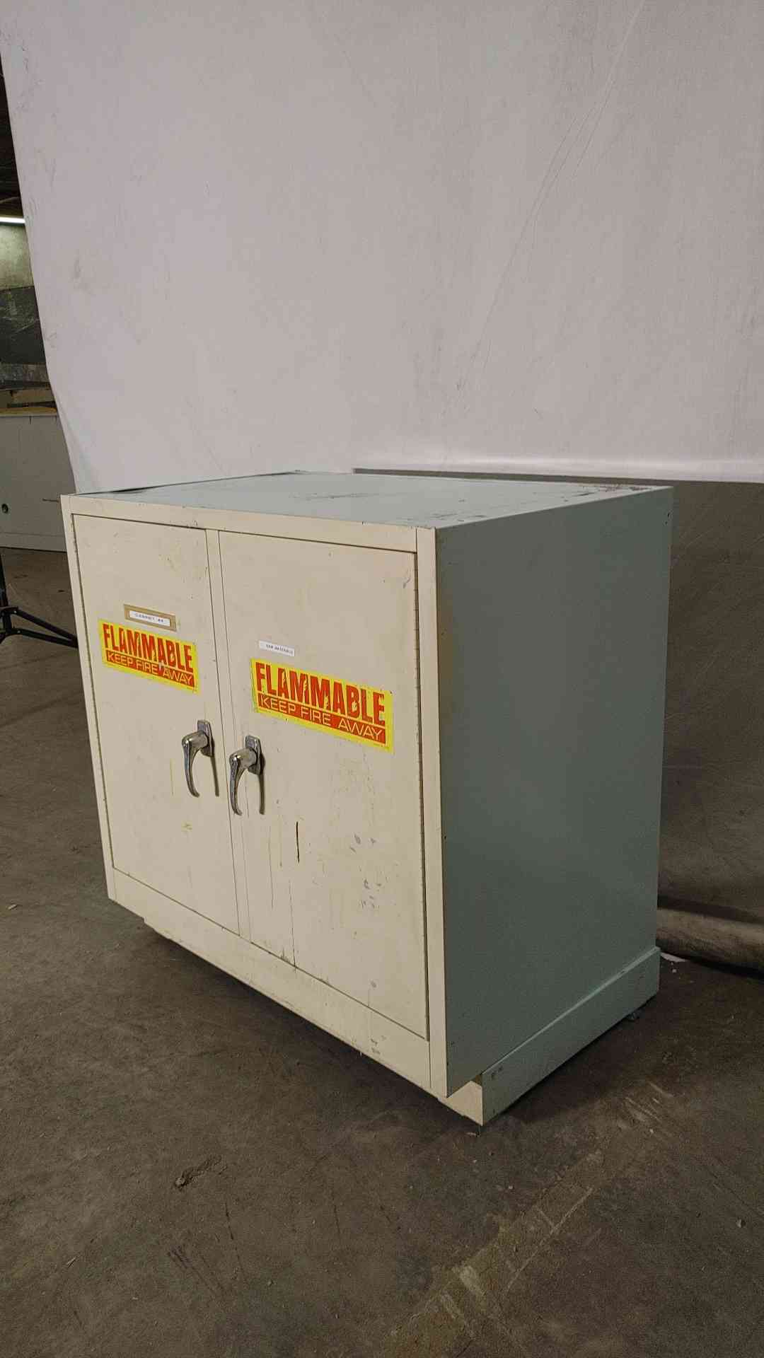 36x22x36 Flammable Casework(100258)