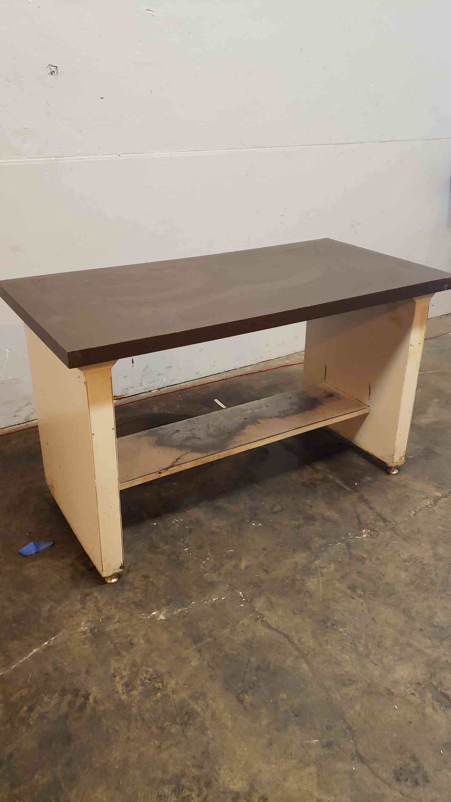 5' Brown and Gray Lab Balance Table Metal Frame 2 Tier(1368AA)