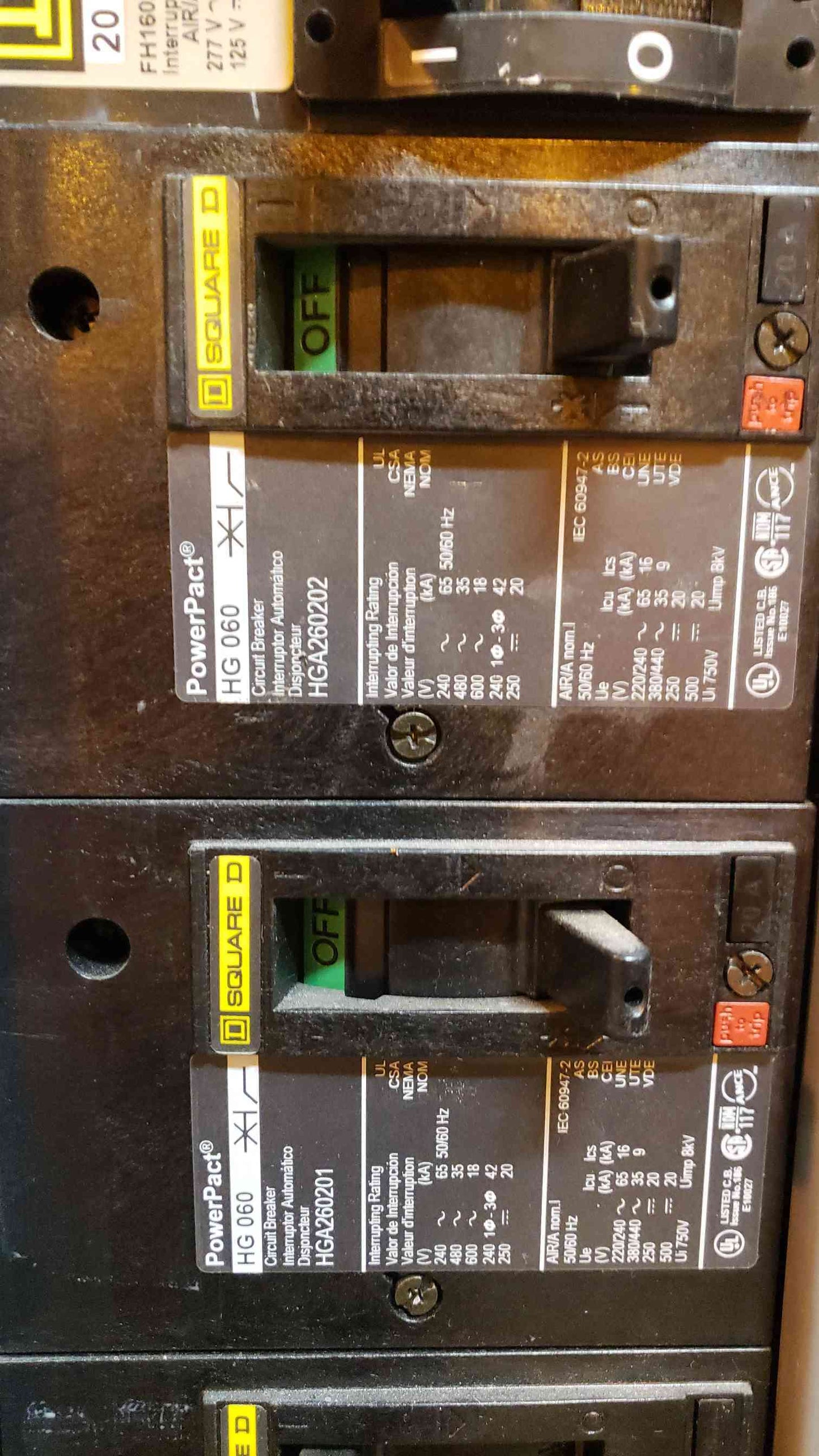 Square D I-Line 800A 120/208V Panelboard with 27 Installed Breakers (101271)(101271)