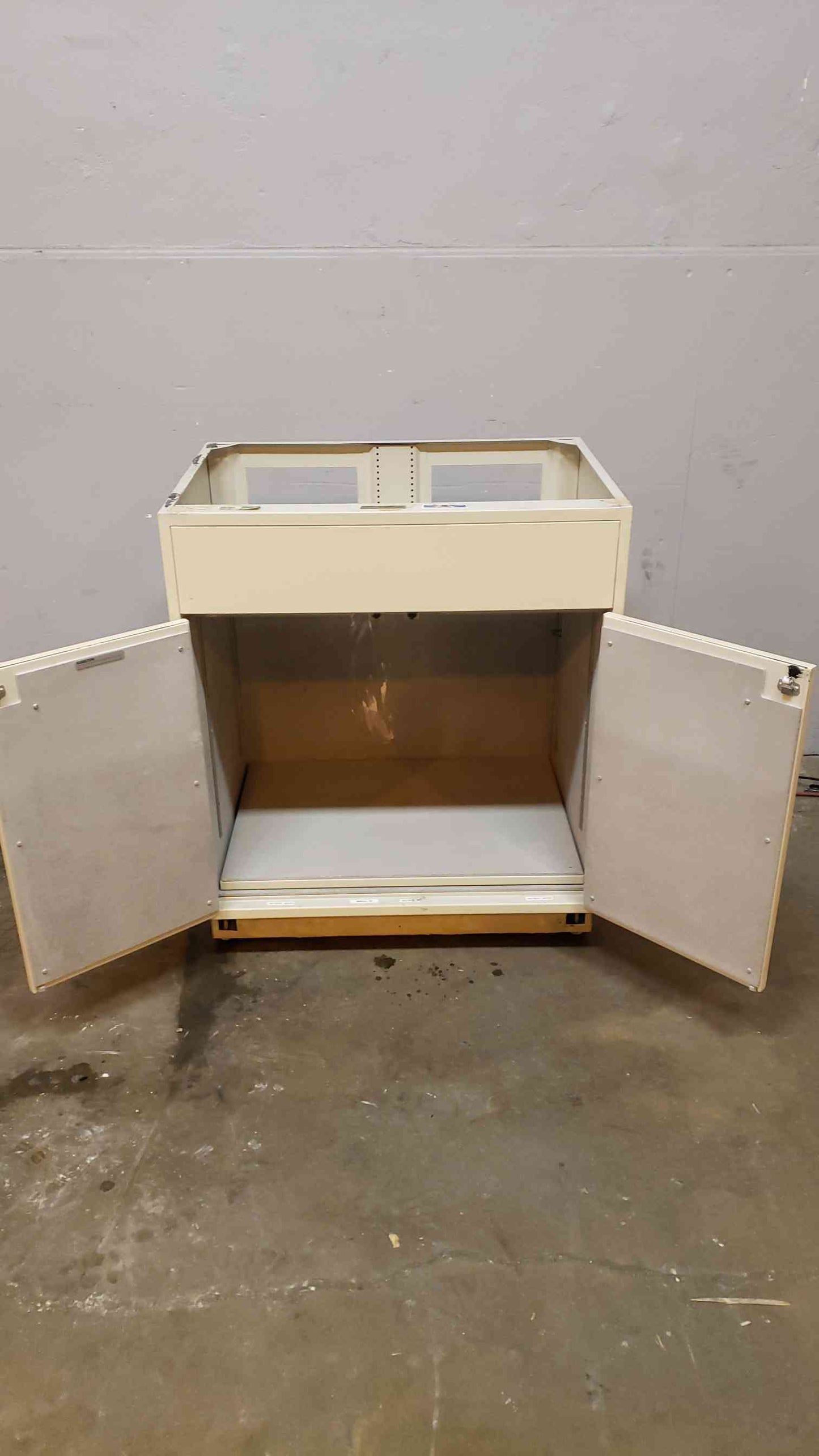 Fisher Hamilton 2'6" Door Cabinet (SKU: 4558AA)(4558AA)