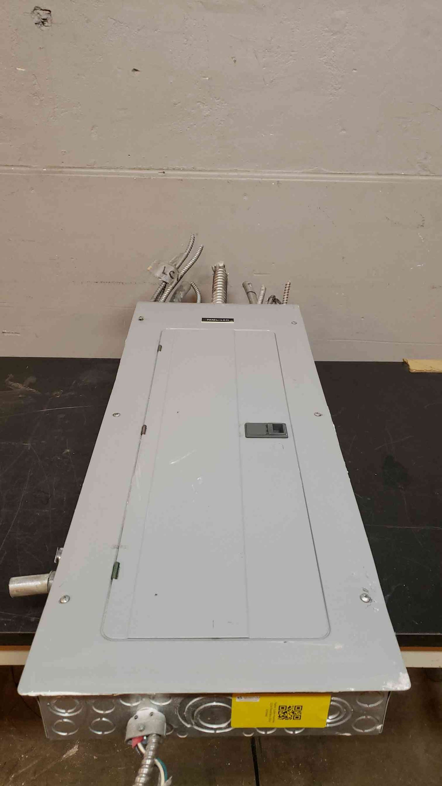 Cutler-Hammer 225A 3PH Loadcenter LOADED w/ 42 High-Interrupting BR Breakers