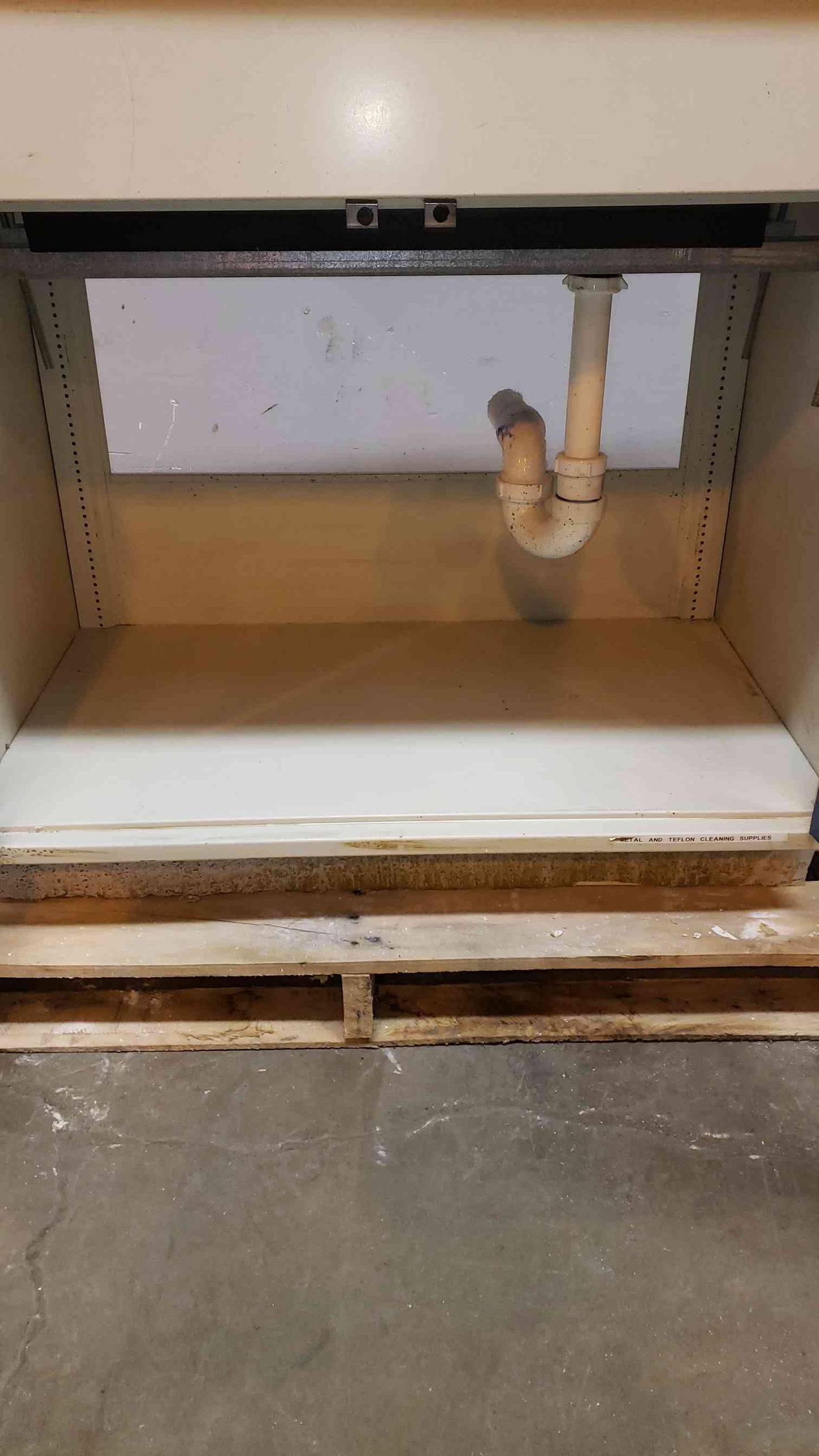 Fisher Hamilton 3'6" Lab Sink Bundle Basin Epoxy Casework (SKU: 5021AA)(5021AA)