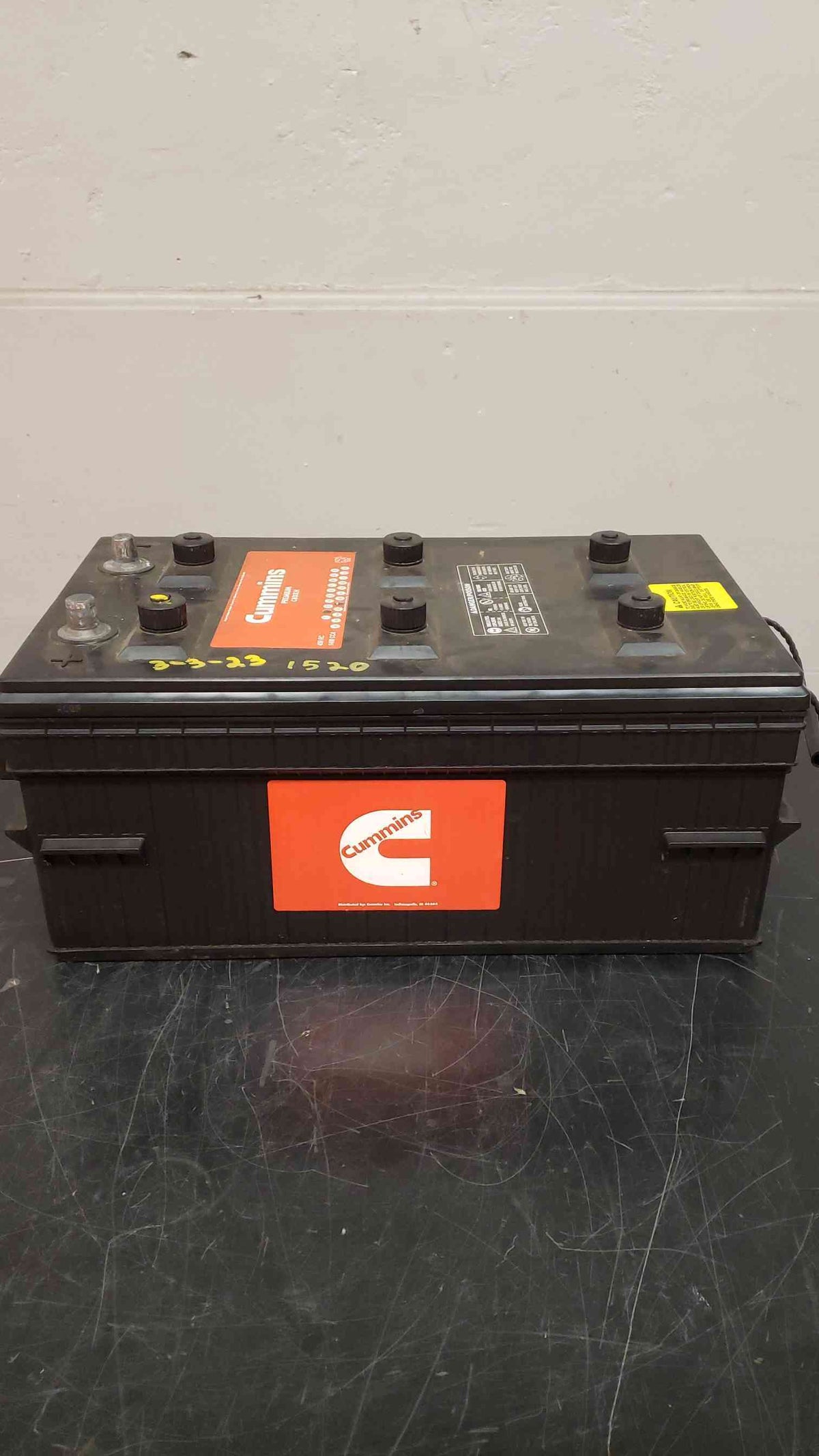 '22 Cummins Premium 450RC 1400CCA Battery C8DXH (SKU: 5040AA)(5040AA)