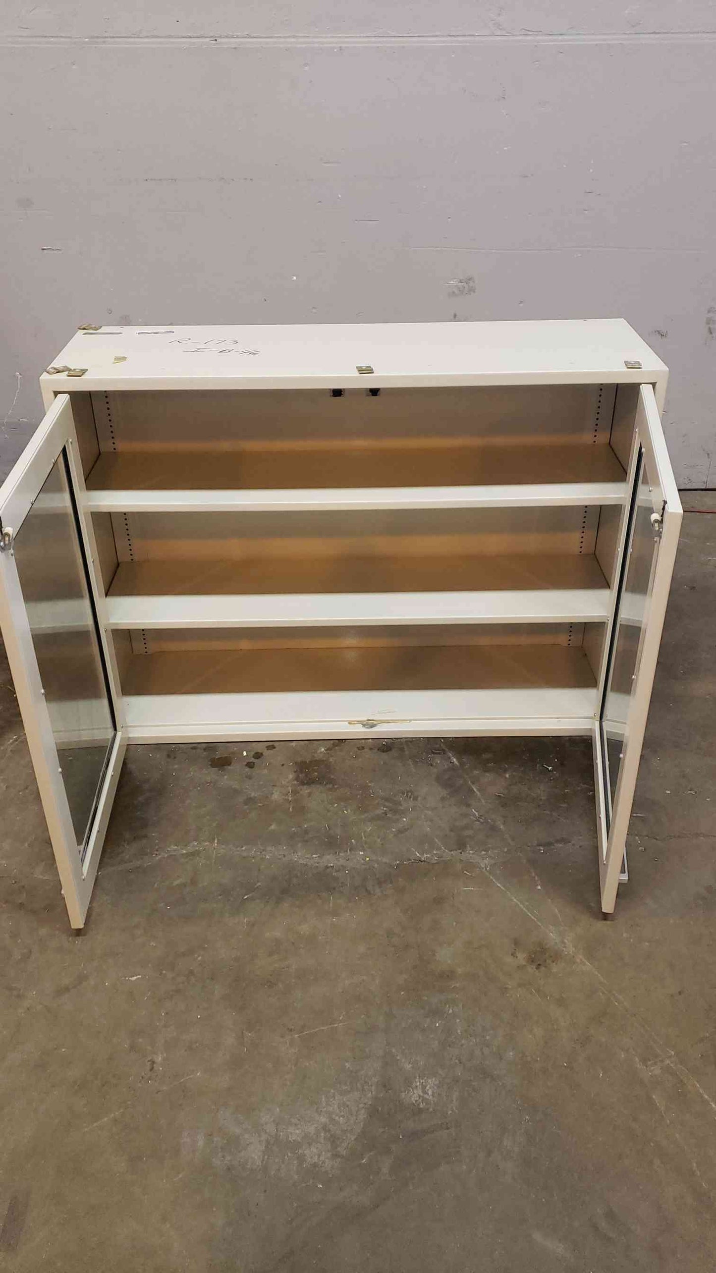 Fisher Hamilton 3'6" Overhead (SKU: 5529AA)(5529AA)
