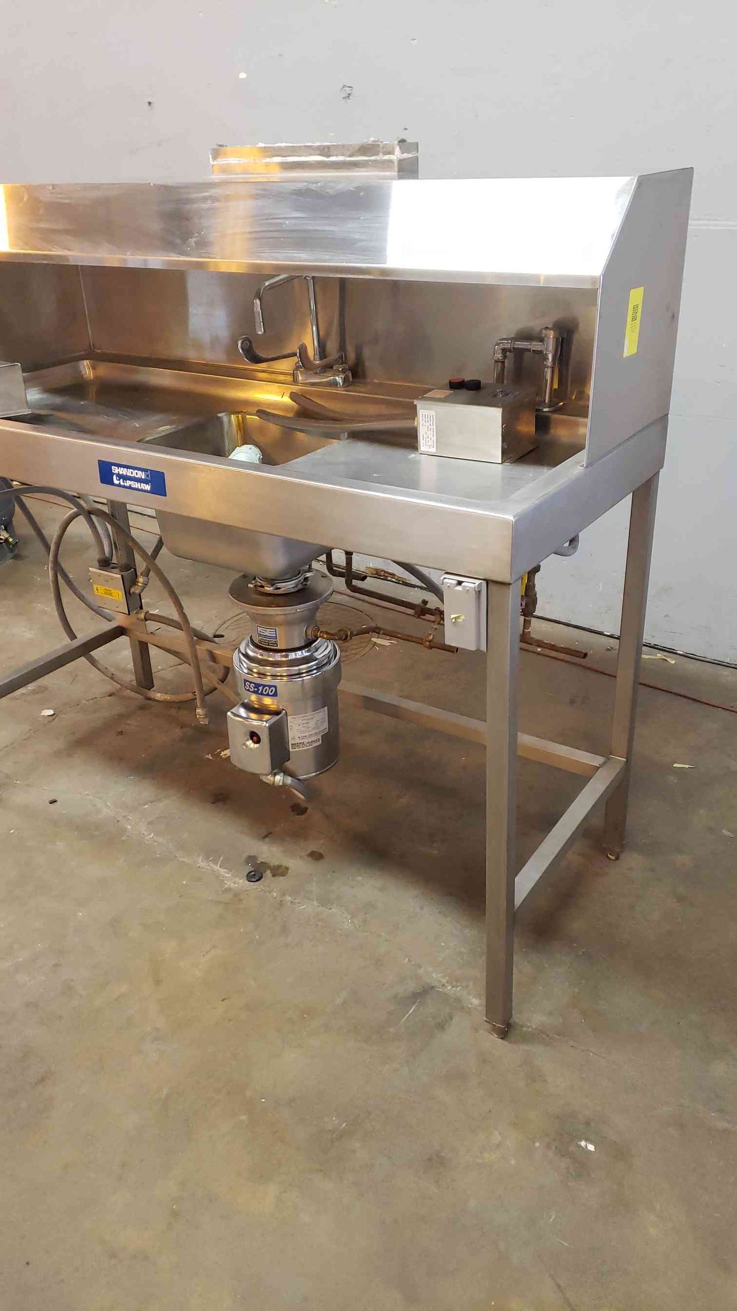 Shandon Lipshaw Stainless 5' Sink AN-59 Garbage Disposal, Faucets, Splash-guard, Exhaust (SKU: 2067AA)(2067AA)