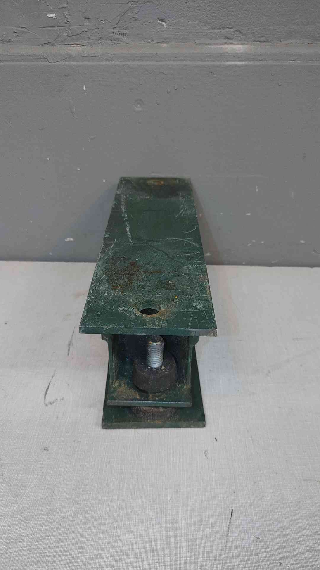 Vibration Isolator for Industrial Generator (2114AA)(2114AA)