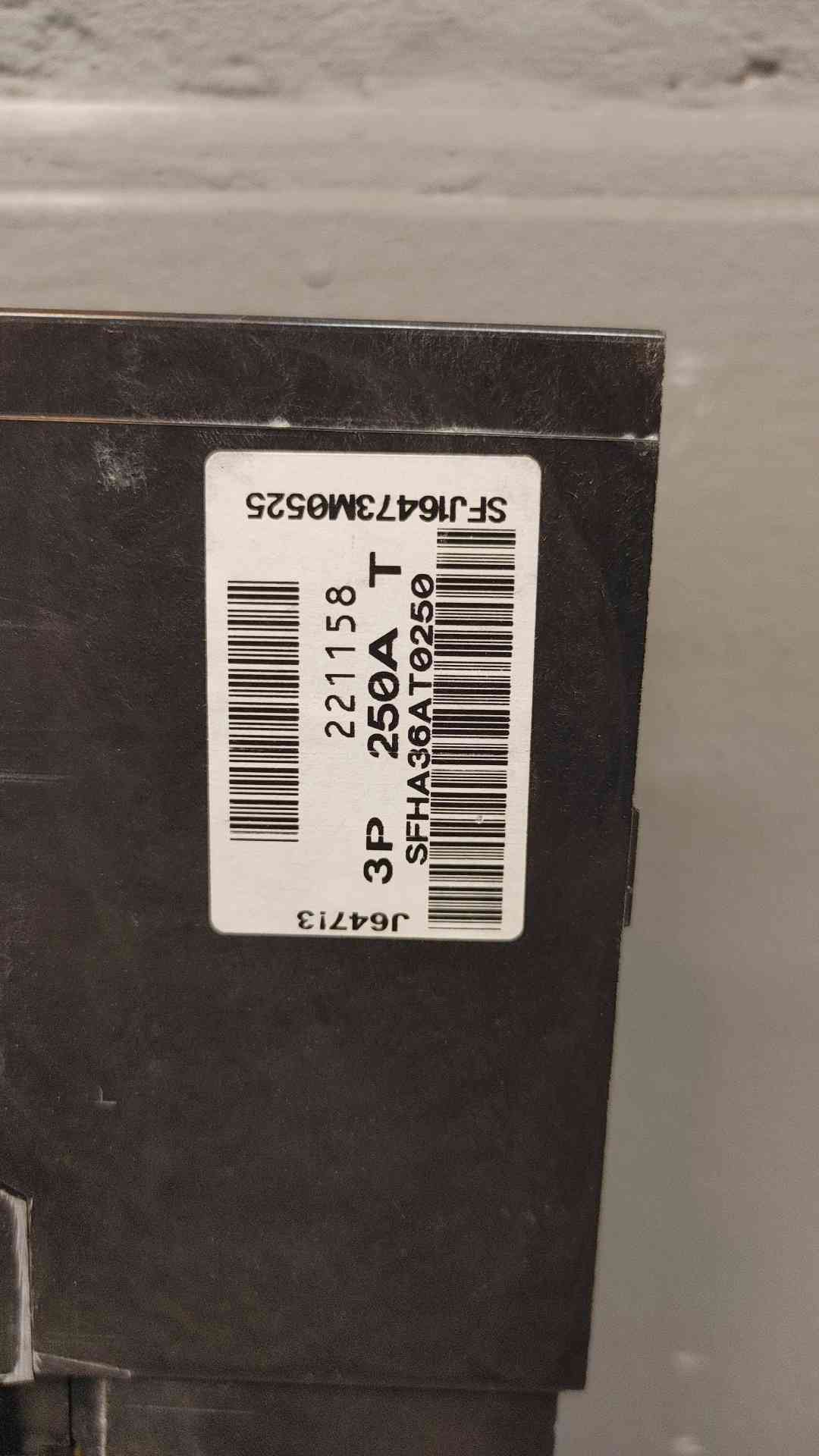 GE Spectra RMS SFHA36AT0250 600VAC 3 POLE 250A 125A Trip (2627AA)(2627AA)