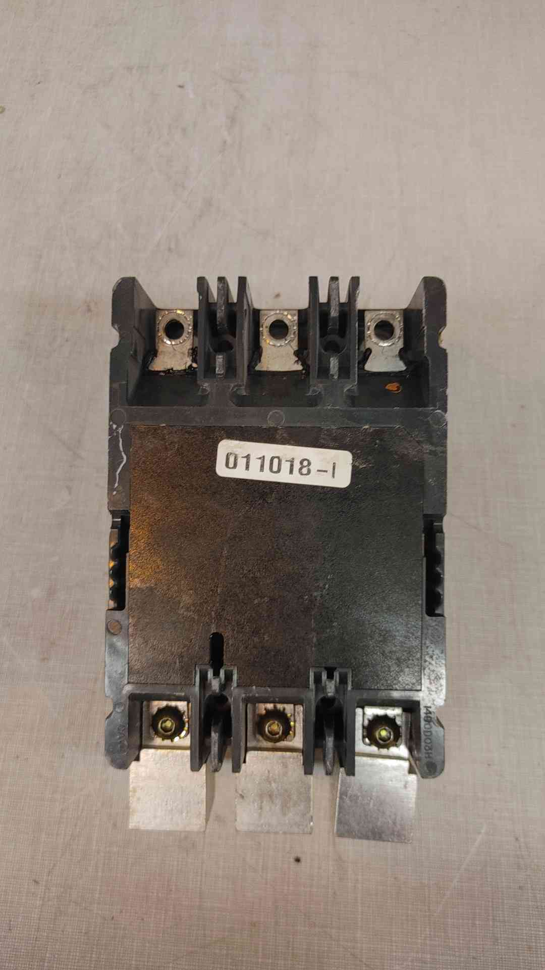 ED3225 Cutler Hammer ED 65k 225A (2631AA)(2631AA)