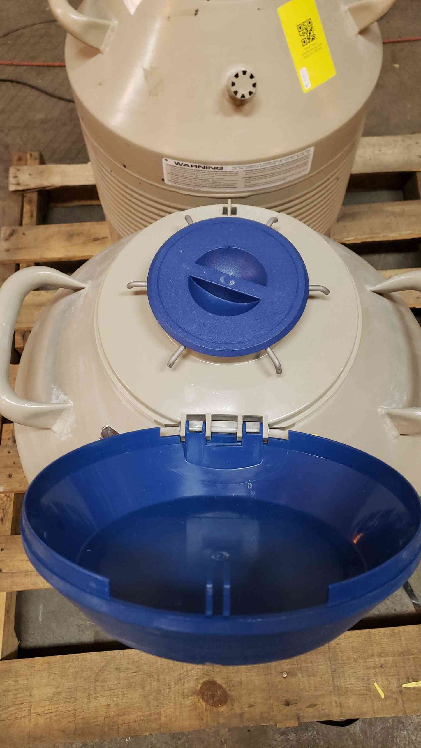 Taylor-Wharton Liquid Nitrogen Tank 34HC (SKU: 4072AA)(4072AA)