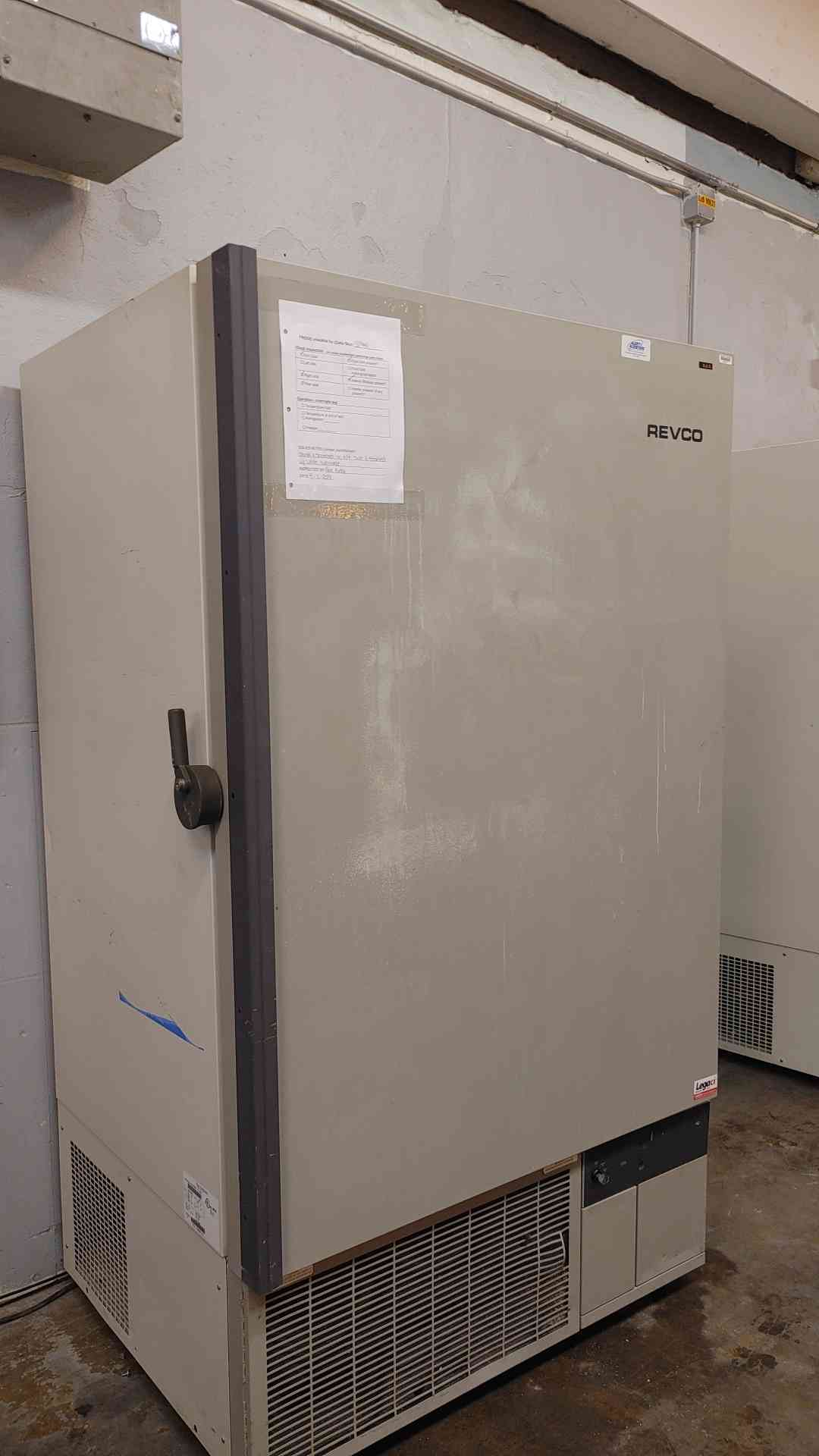 REVCO ULT2586-3-A34 Ultra Low Temp Freezer AS-IS Doesnt Fully Cool Need Charge (3124AA)(3124AA)