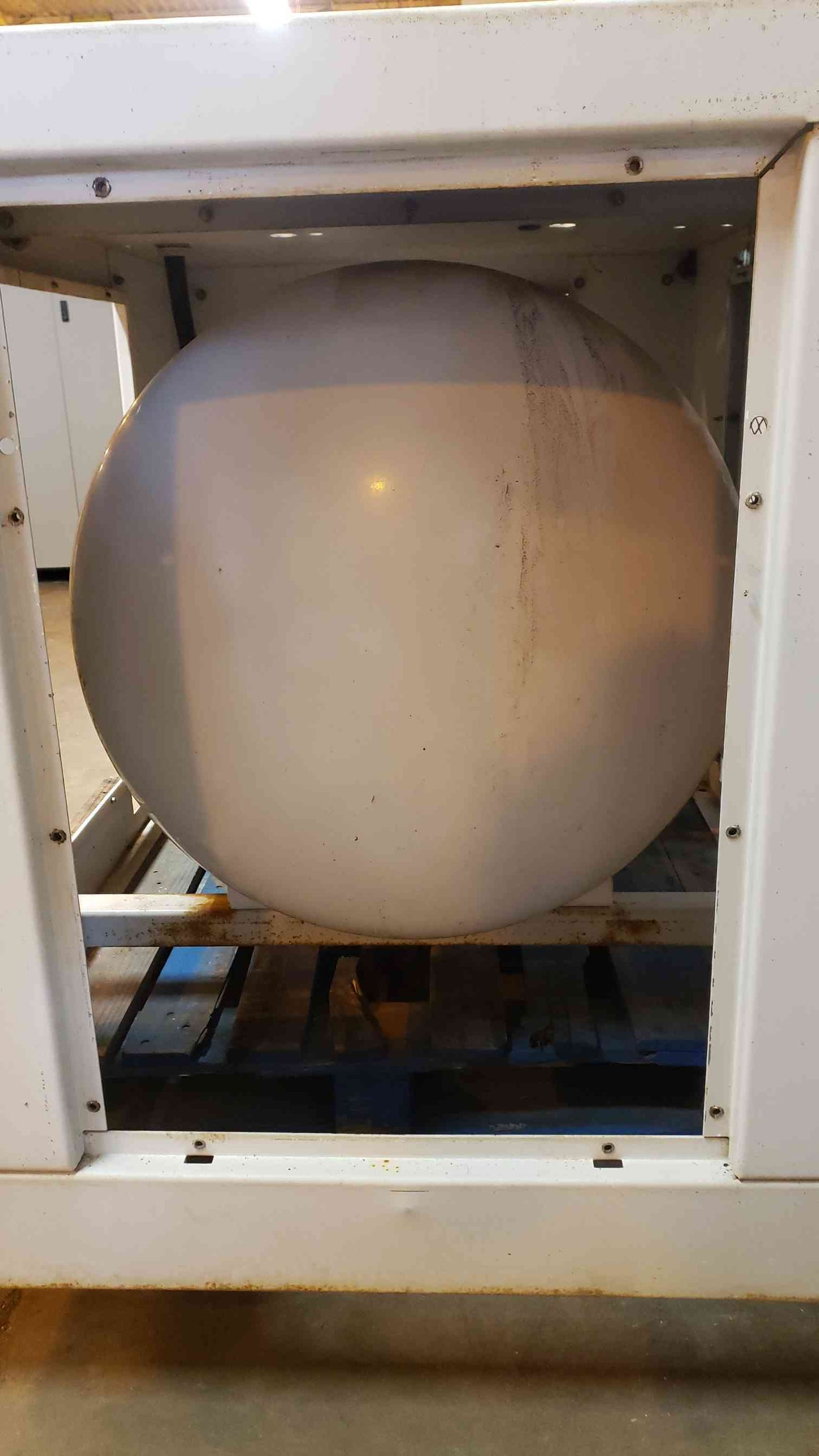 Clean Propane Tank Mounted Inside Generator Base (SKU: 13463AA)(13463AA)