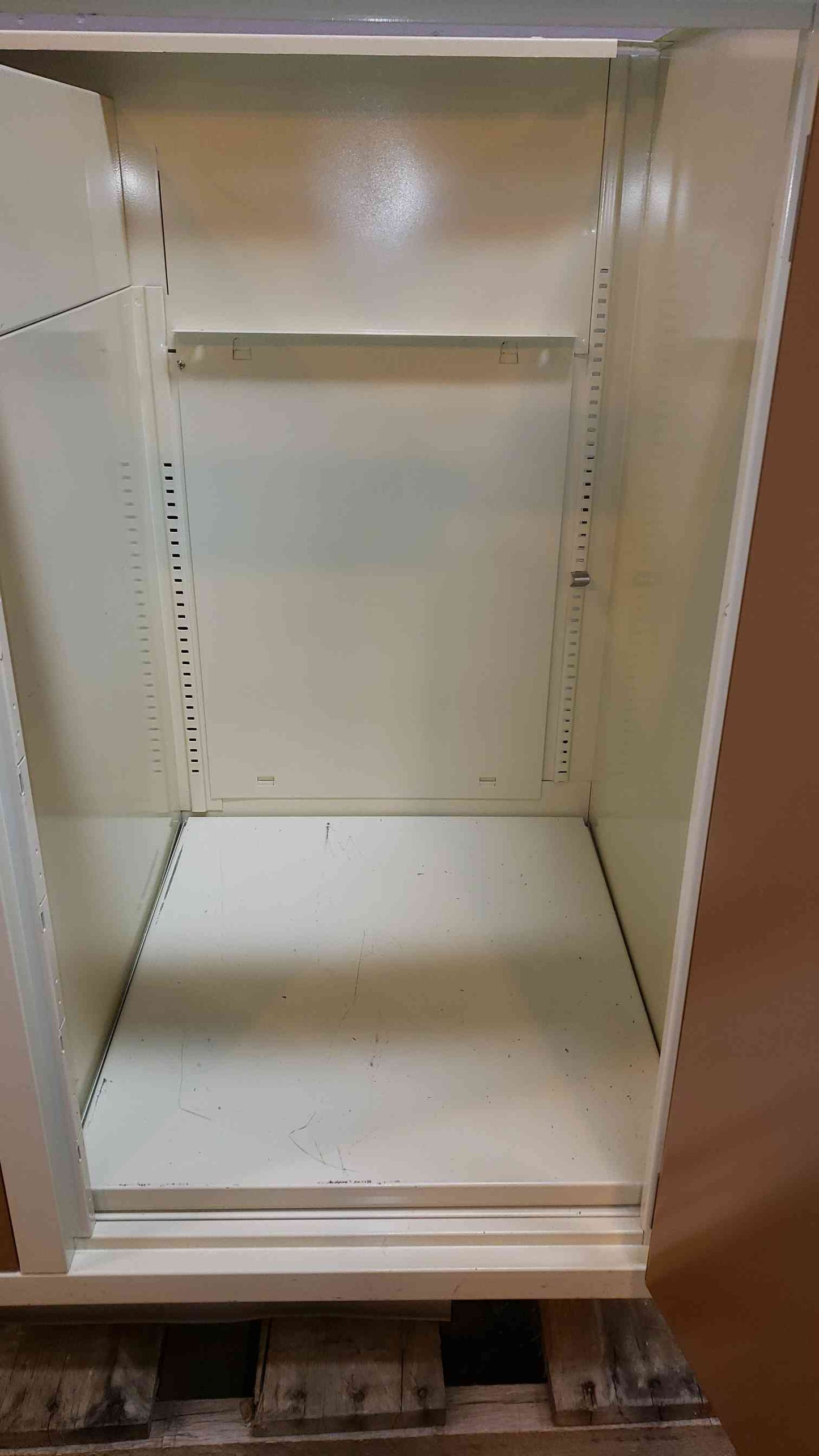 NuLAB 3' Mixed Casework (SKU: 13492AA)(13492AA)