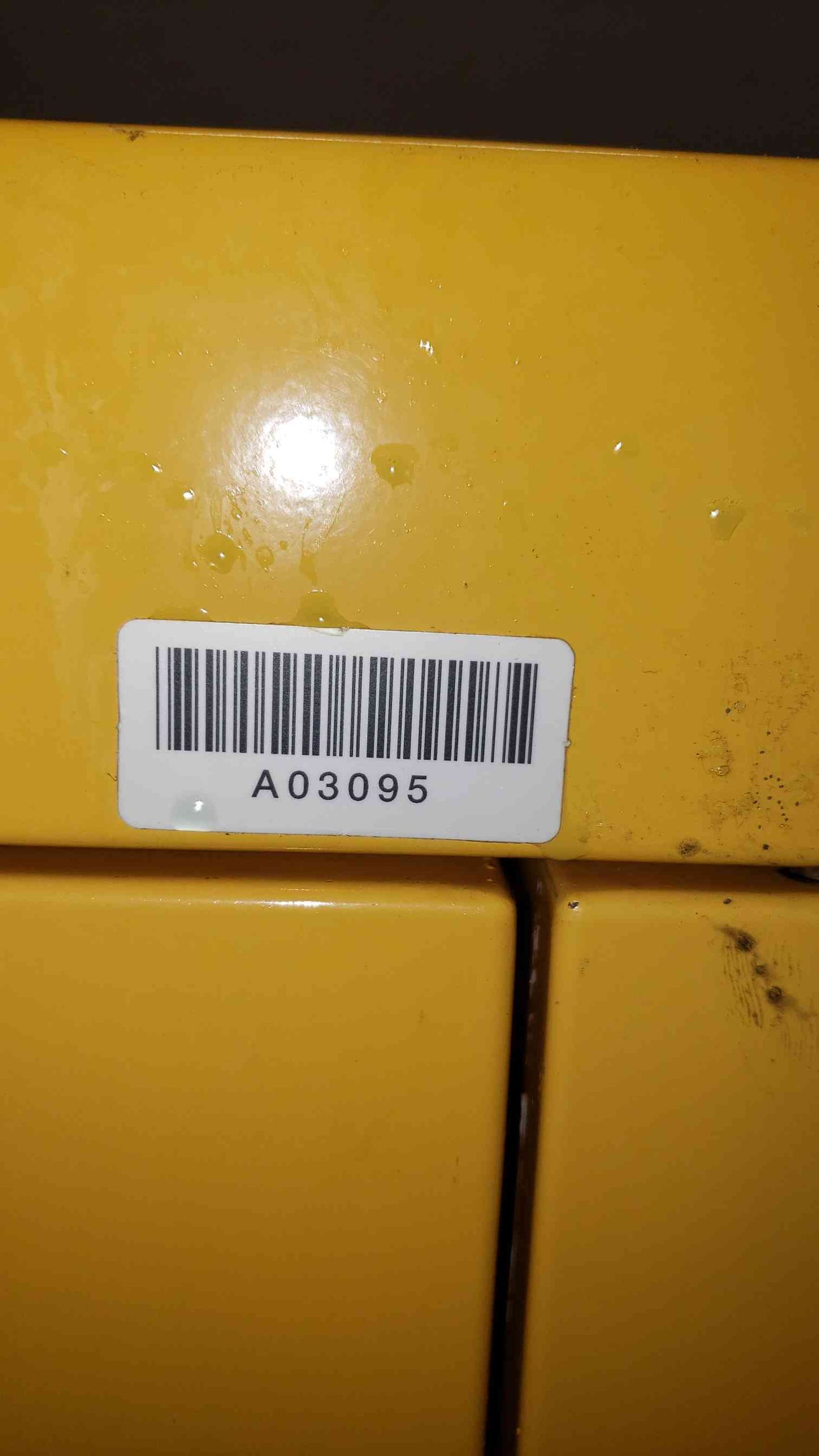 Duralab Equipment 3' Flammable Cabinet (SKU: 13504AA)(13504AA)