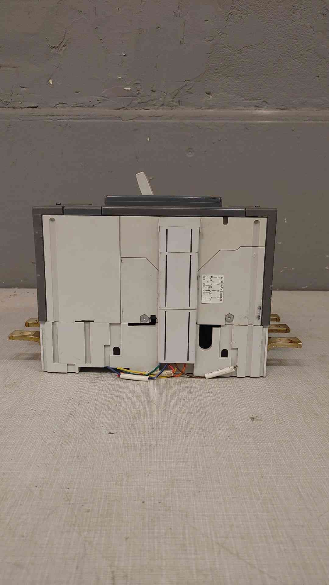 ABB Tmax T5HD 400A Breaker (3613AA)(3613AA)