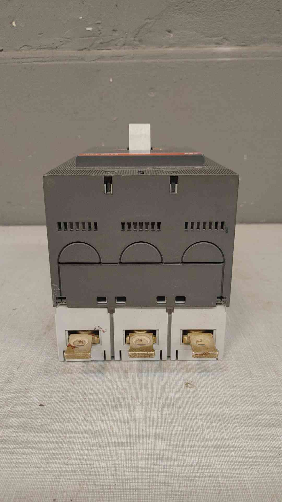 ABB Tmax T5HD 400A Breaker (3613AA)(3613AA)
