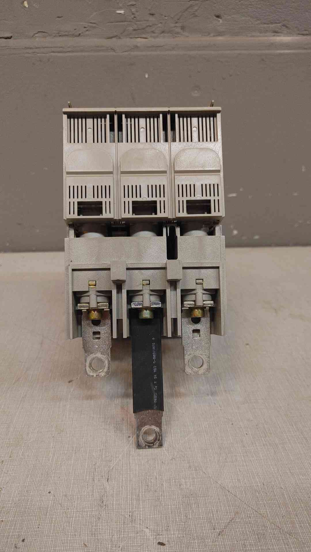 *Pickup Only* MERLIN GERIN NSF250A Circuit Breaker (3616AA)(3616AA)