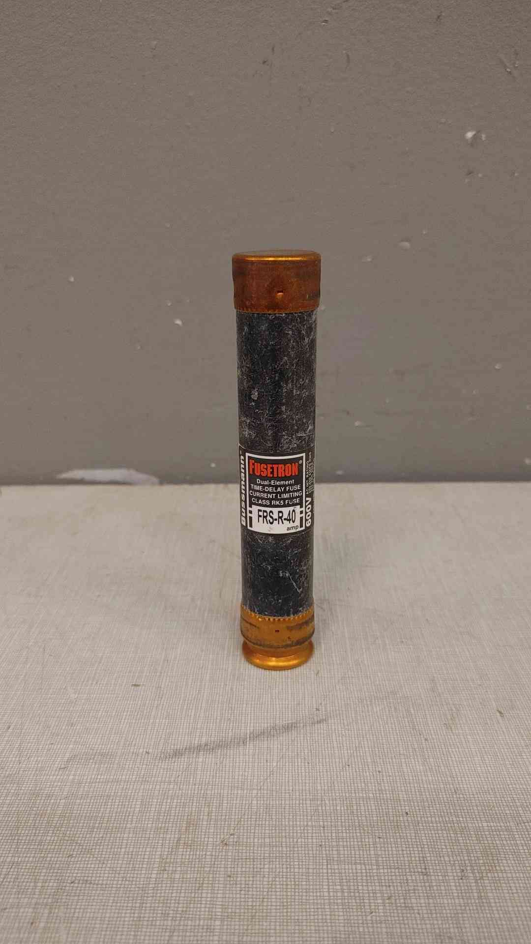 Bundle of Assorted Fuses(103997)