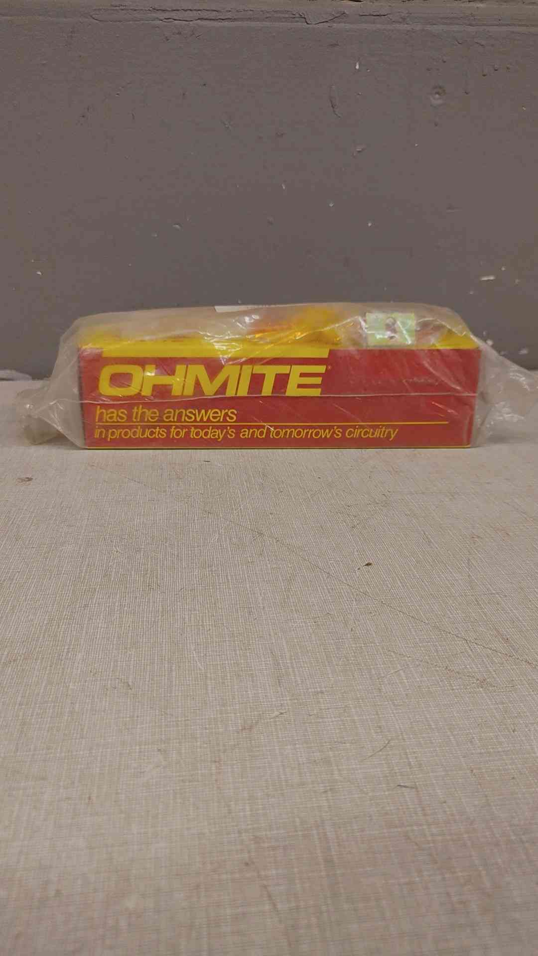 *Pickup Only* New Ohmite Lug Resistor 300W E300K1R0 (SKU:101660)(101660)