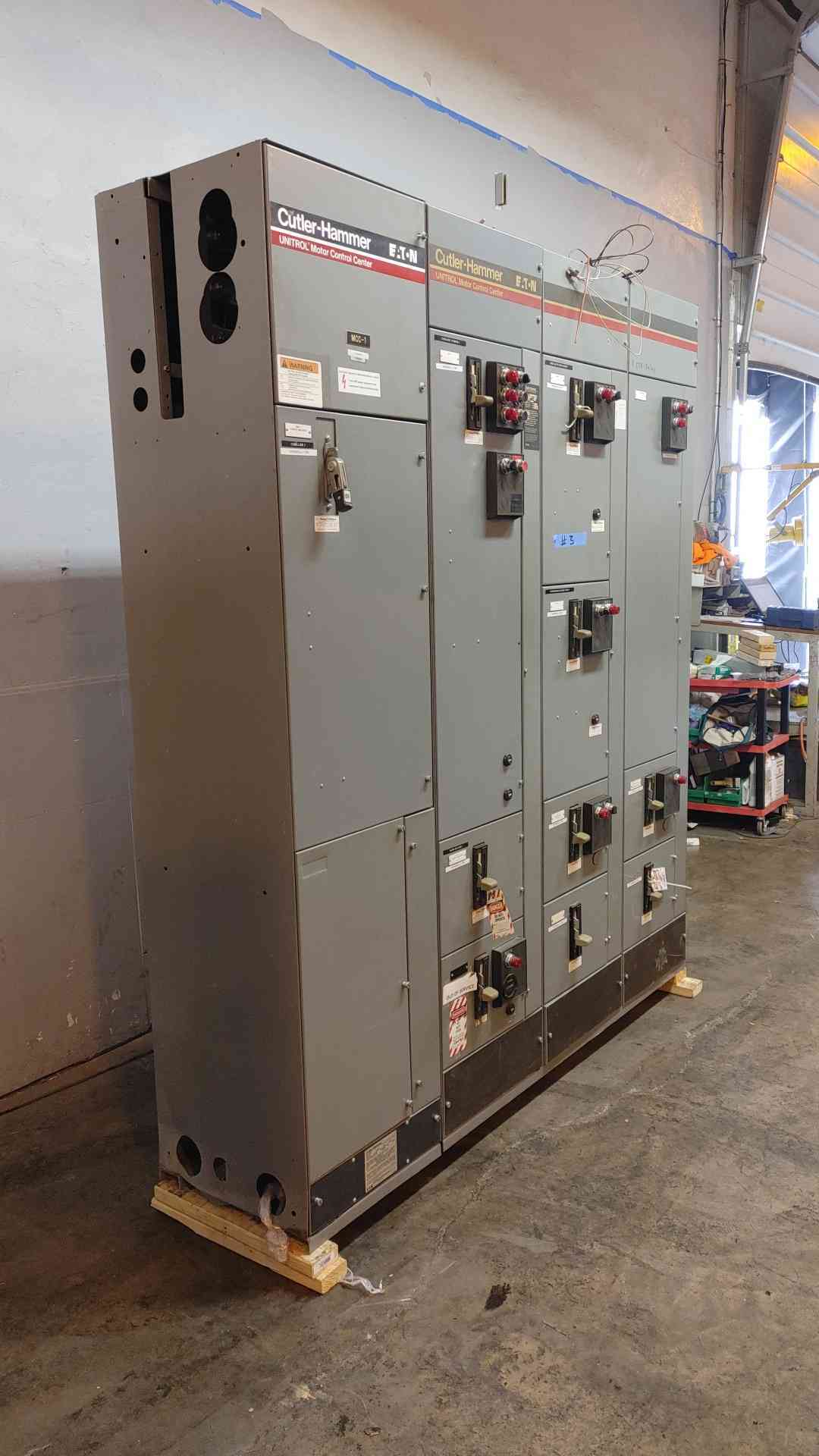 Cutler-Hammer Unitrol Motor Control Center 480V 3PH 3 Wire 6AF1221274-A (SKU:103175)(103175)