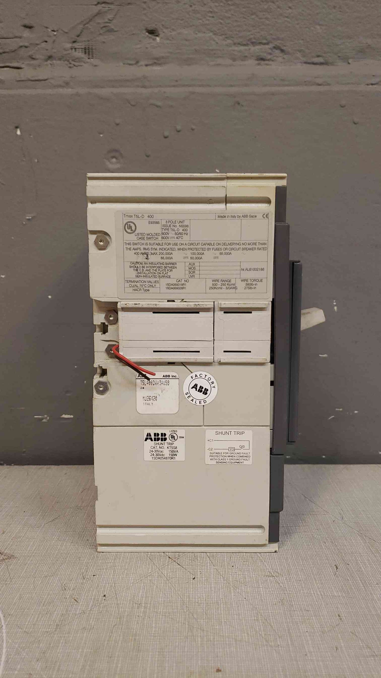 ABB SACE 3 Pole Breaker 400A E93565 600V (SKU:103228)(103228)