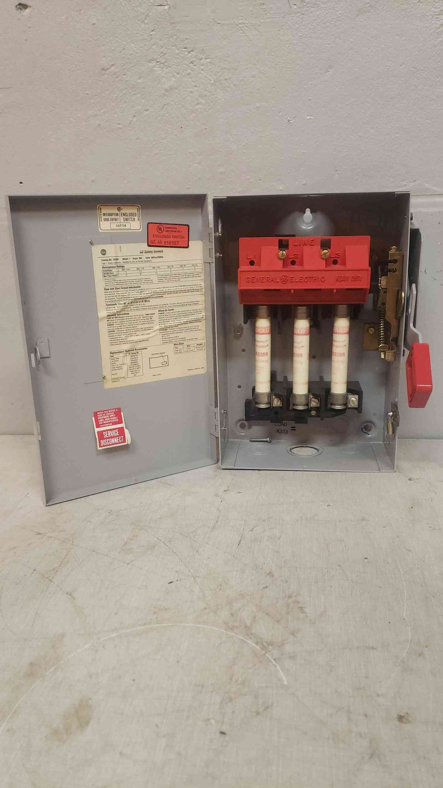 General Electric Safety Switch 30A 600VAC TH3361 (SKU:103244)(103244)