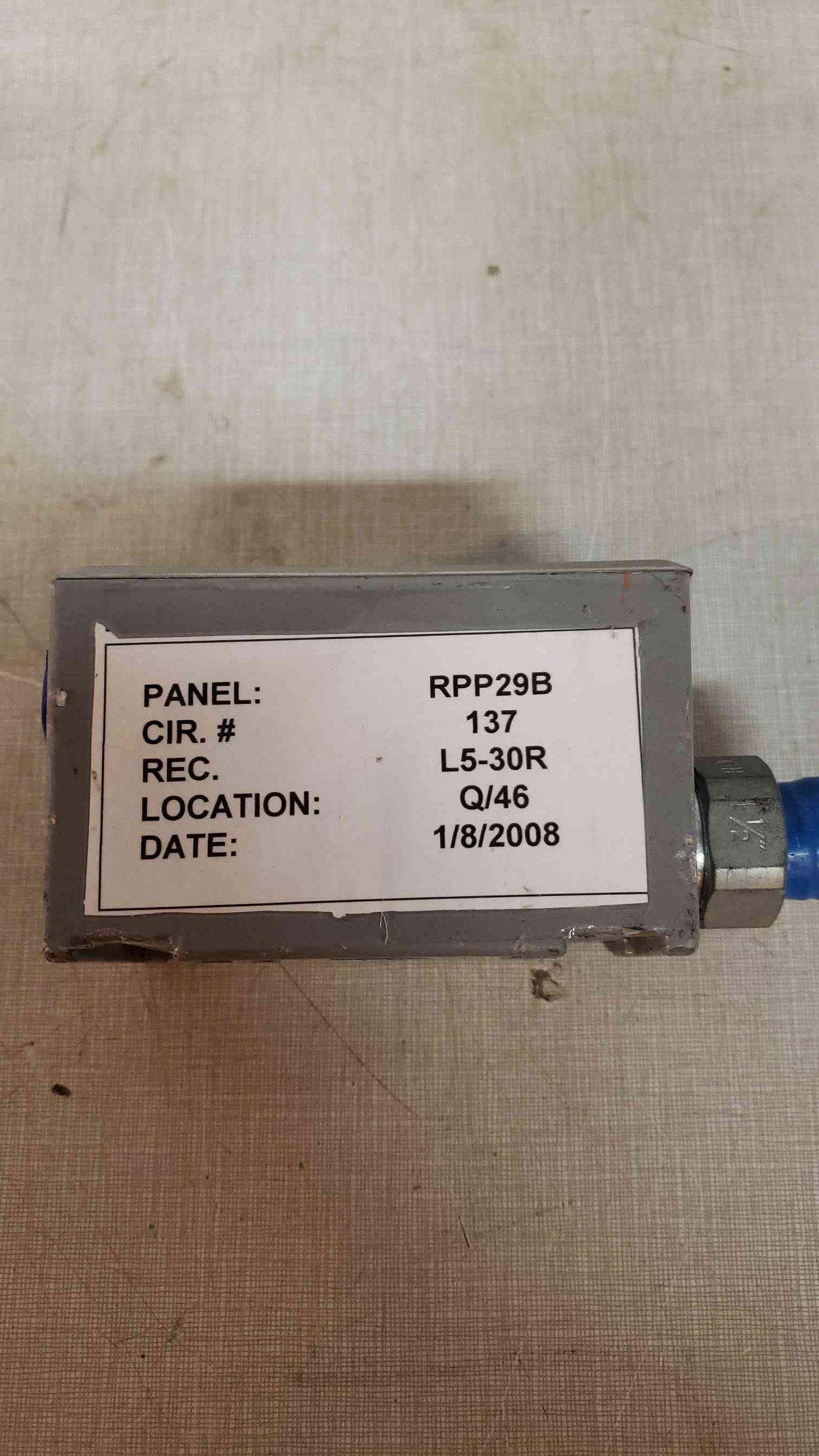 Lot of 27 Leviton L5-30R Receptacles 20A 125V(103263)