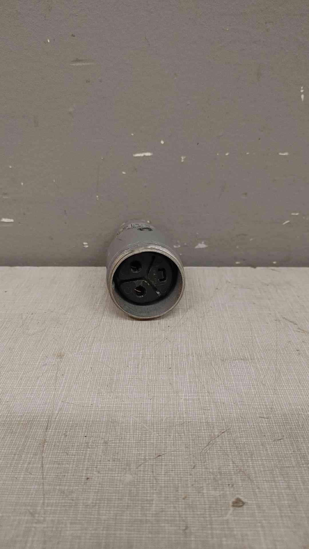 *Pickup Only* Russellstoll Plug Receptacle 20A 125V 3913UI(103329)