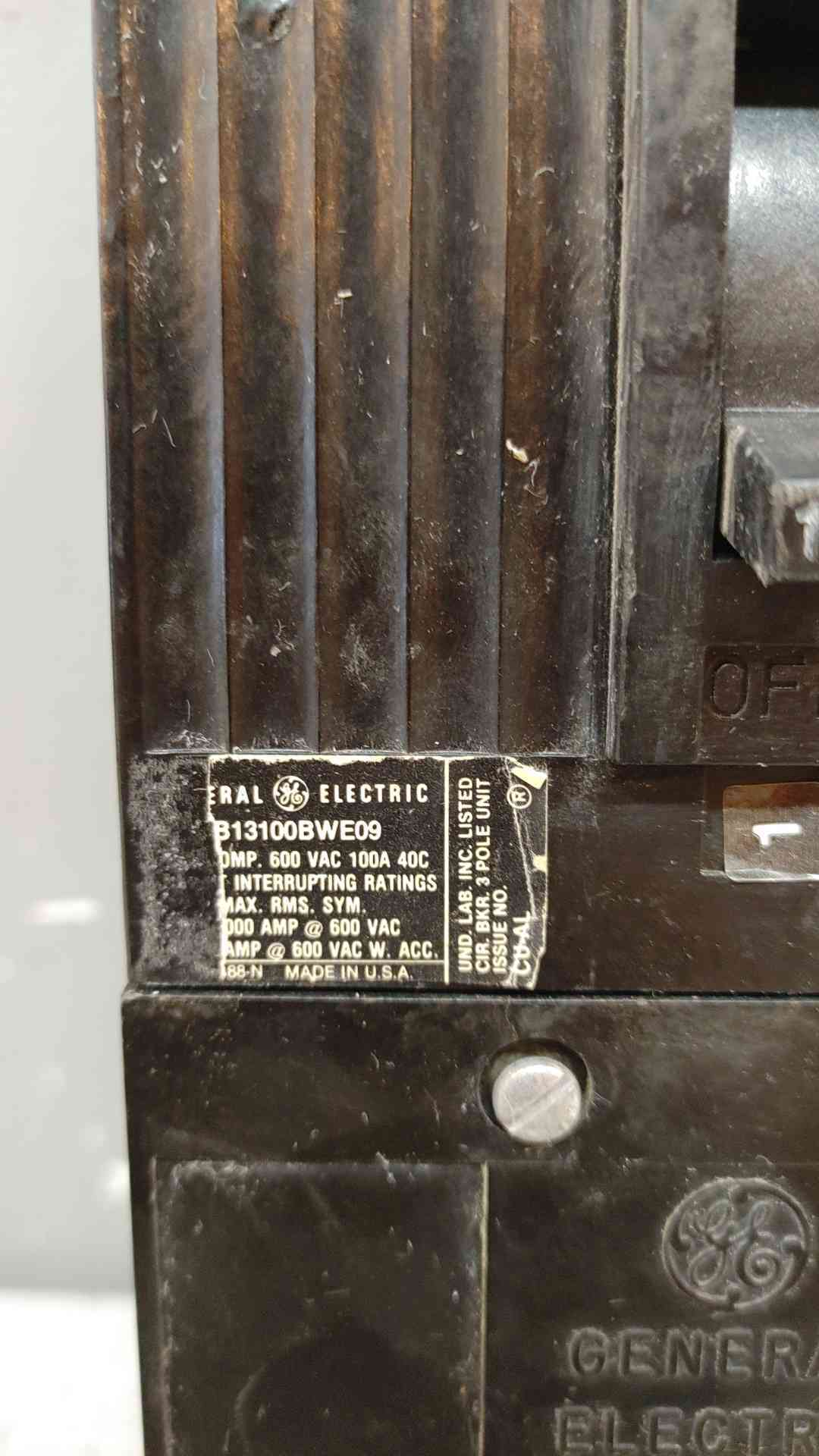 GE TriBreak 3 Pole Circuit Breaker 100A 600VAC B13100BWE09(103405)