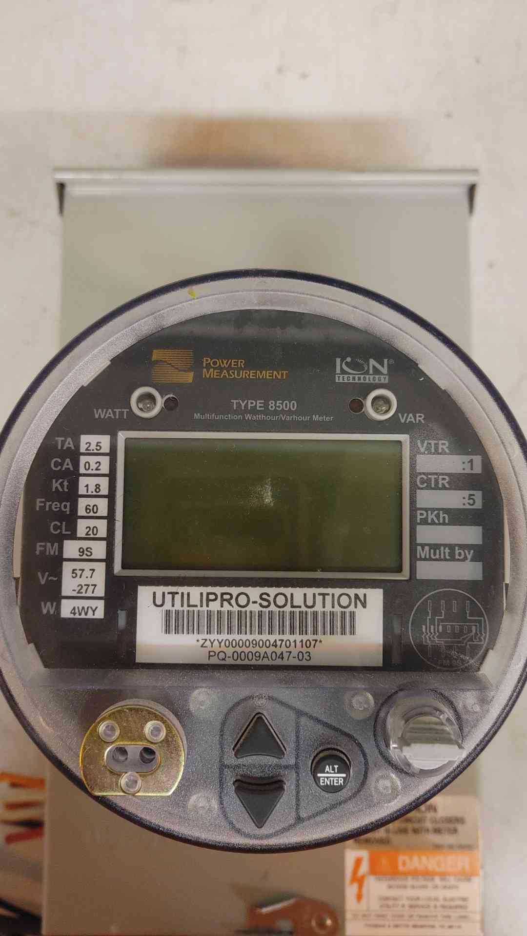 Thomas & Betts Multifunction Meter 8500 20A 3PH URS8080-H0(103396)