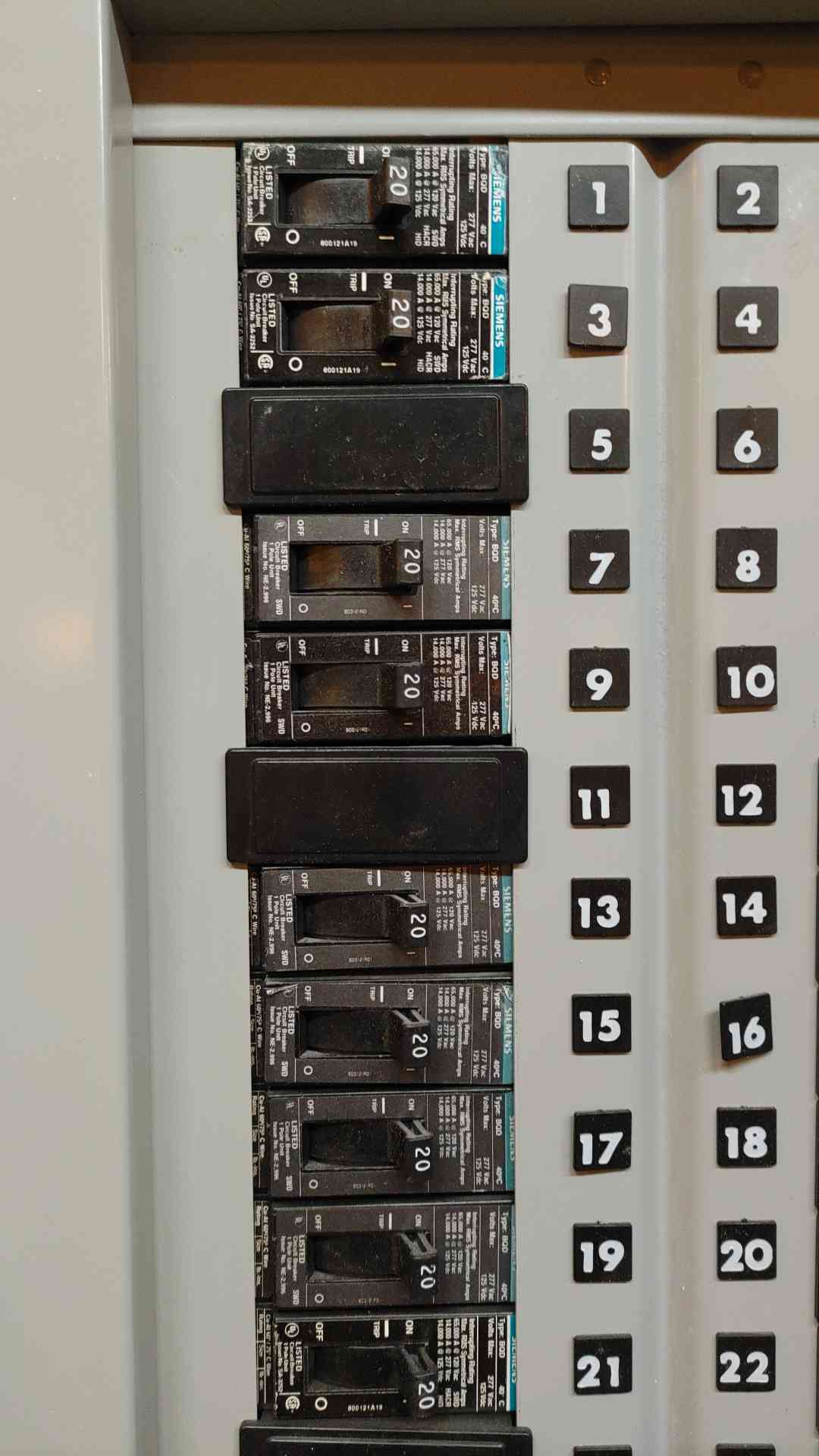 100A Siemens CTL Panelboard 480Y/277V 3PH 4 Wire S3E42BC100ABS BQD Breakers(103459)