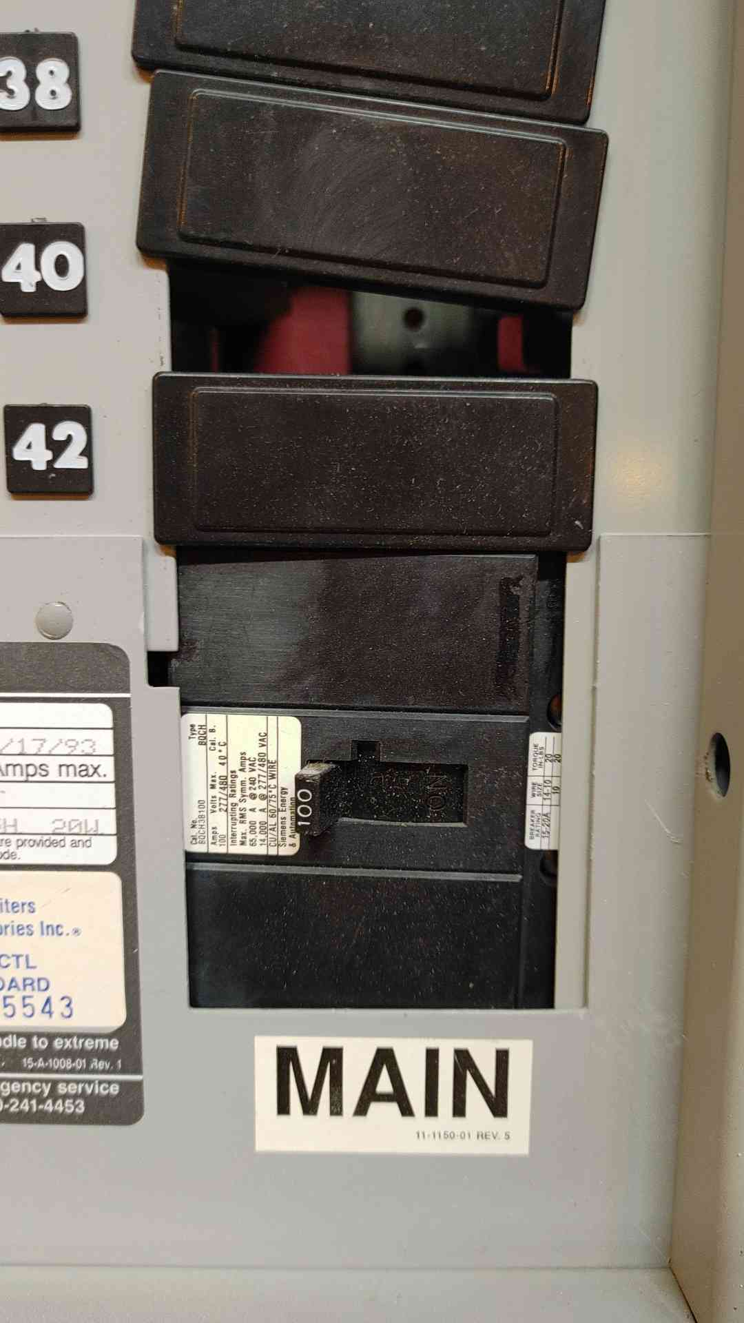 100A Siemens CTL Panelboard 480Y/277V 3PH 4 Wire S3E42BC100ABS BQD Breakers(103459)