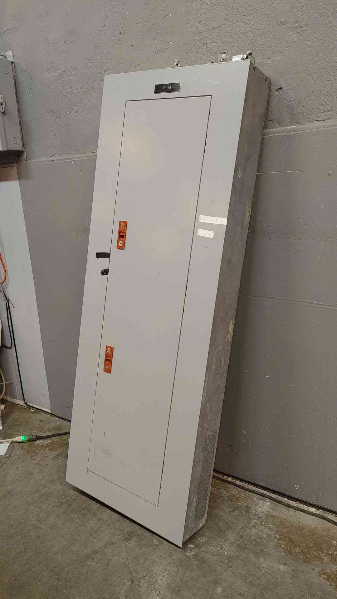 AF55SN GE A Series Panelboard 120/240V 225A 3PH 4W w/ Main(103441)
