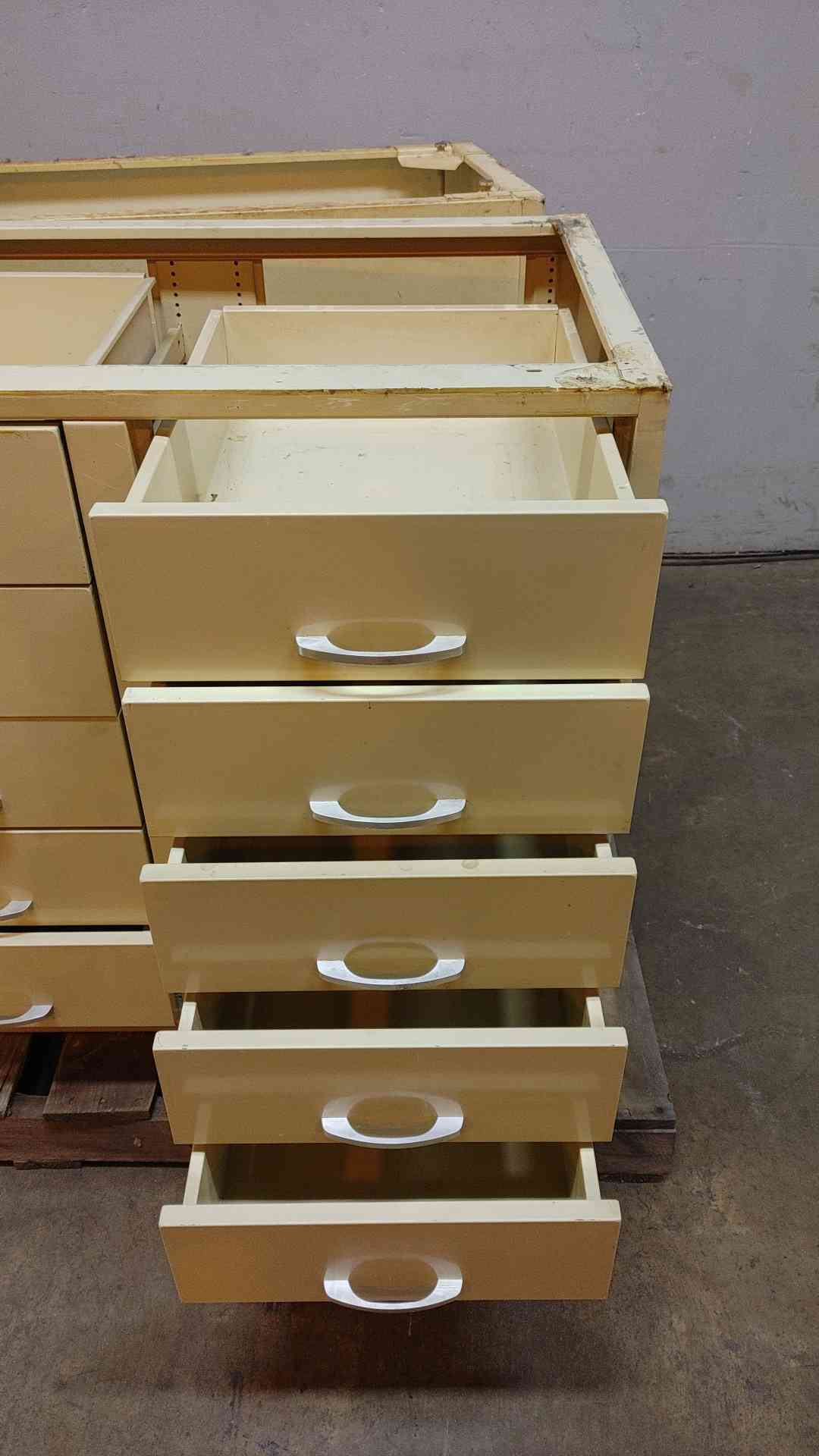 3' Kewaunee Drawer Casework Standing Height Metal Lab Furniture(103469)