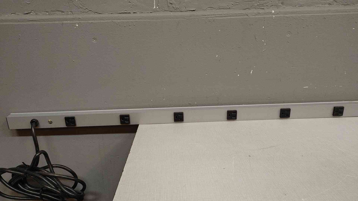 1PH Wiremold PDU Strip 120V 15A 7712ULBD(103476)