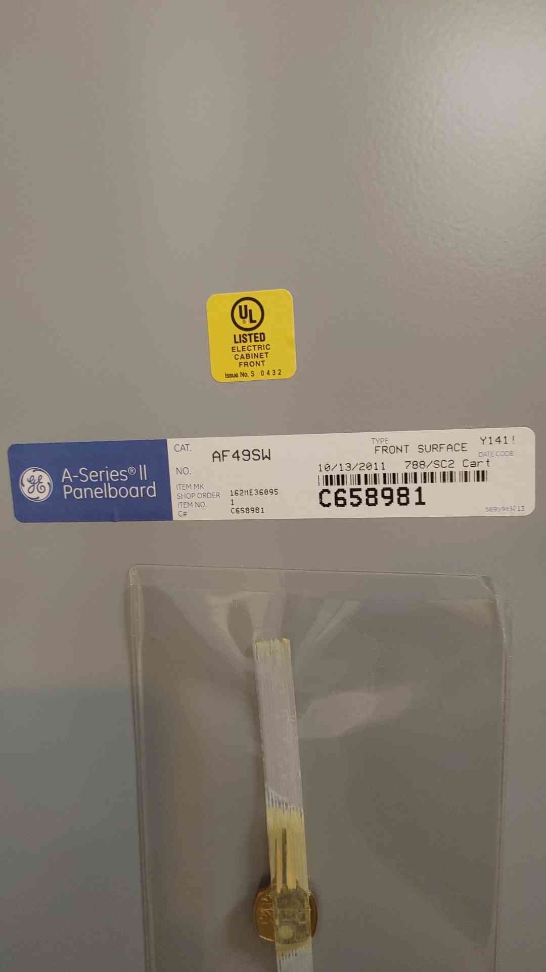 GE A Series 2 Breaker Panelboard AF49SW with 2 SGHA36AT0400(103658)